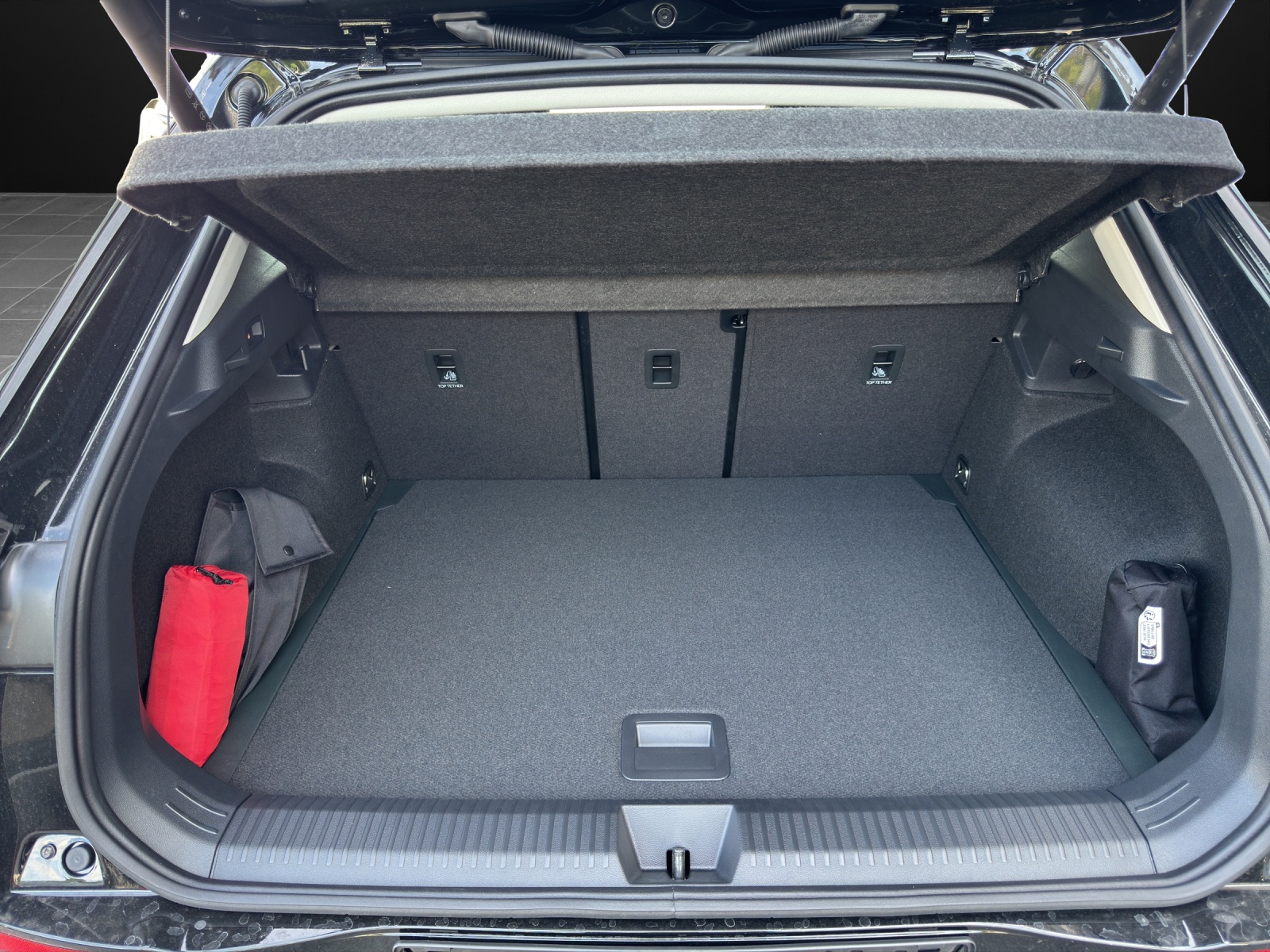 VW T-Roc 1.5 eTSI mHEV Style DSG-image-12