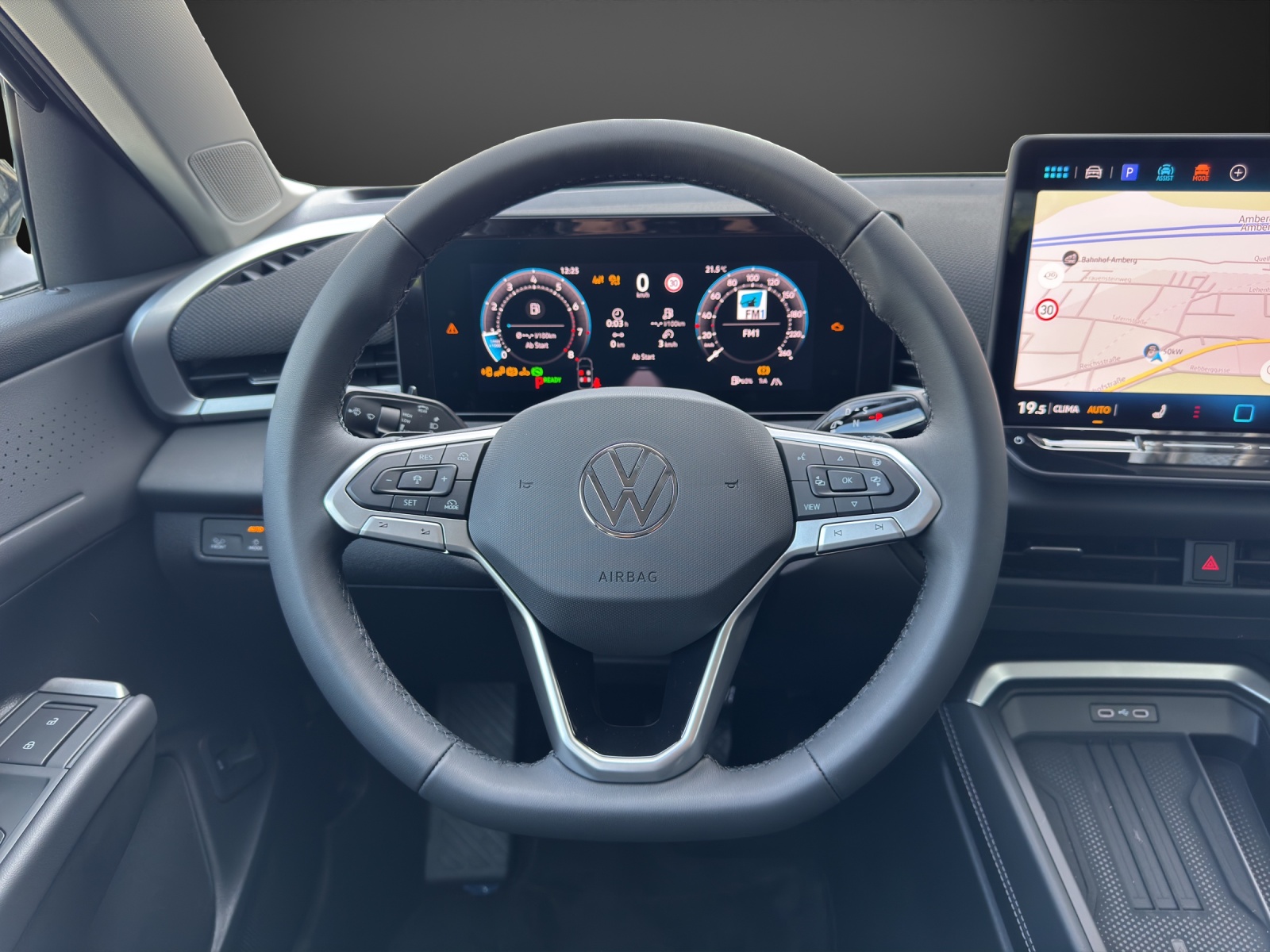VW T-Roc 1.5 eTSI mHEV Style DSG-image-10