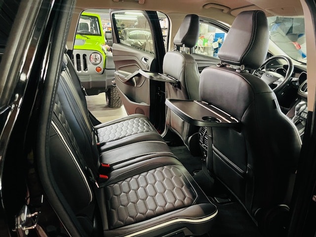 FORD Kuga 1.5 SCTi Vignale 4WD Automatic-image-11