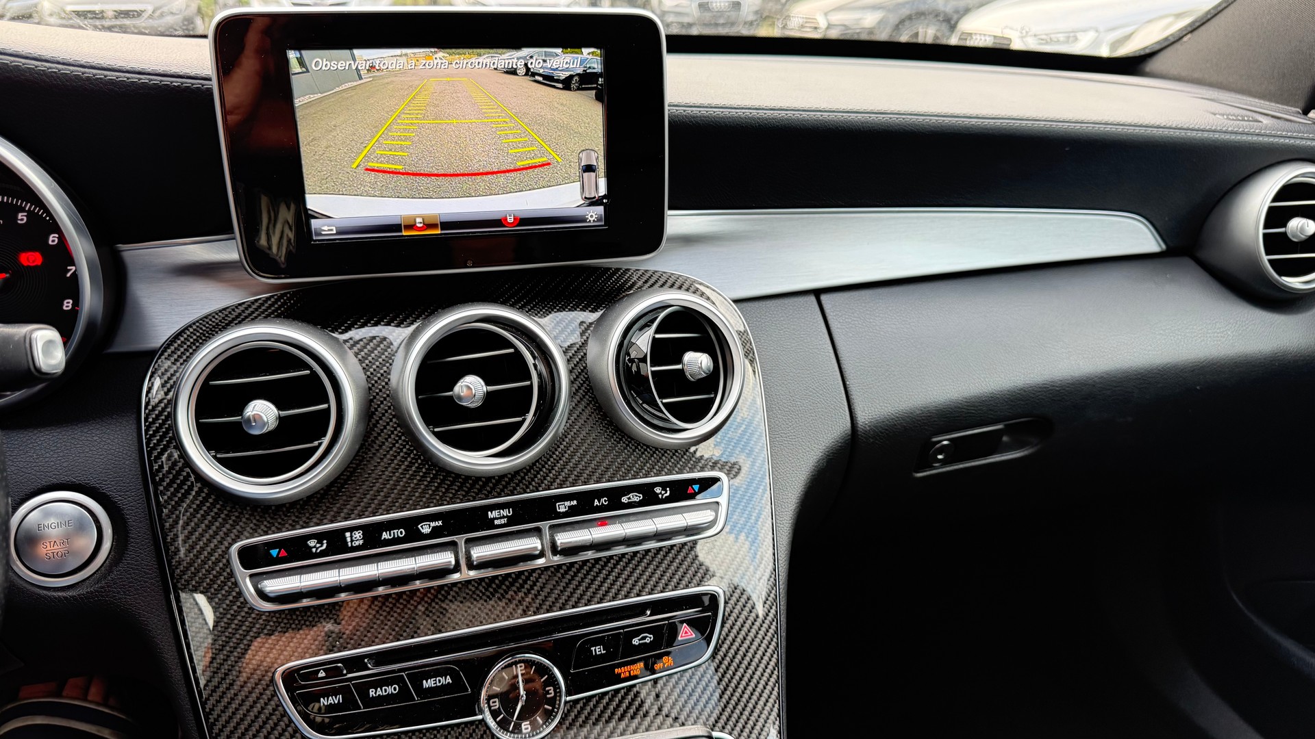 MERCEDES-BENZ C 400 AMG Line 4Matic 7G-Tronic-image-14