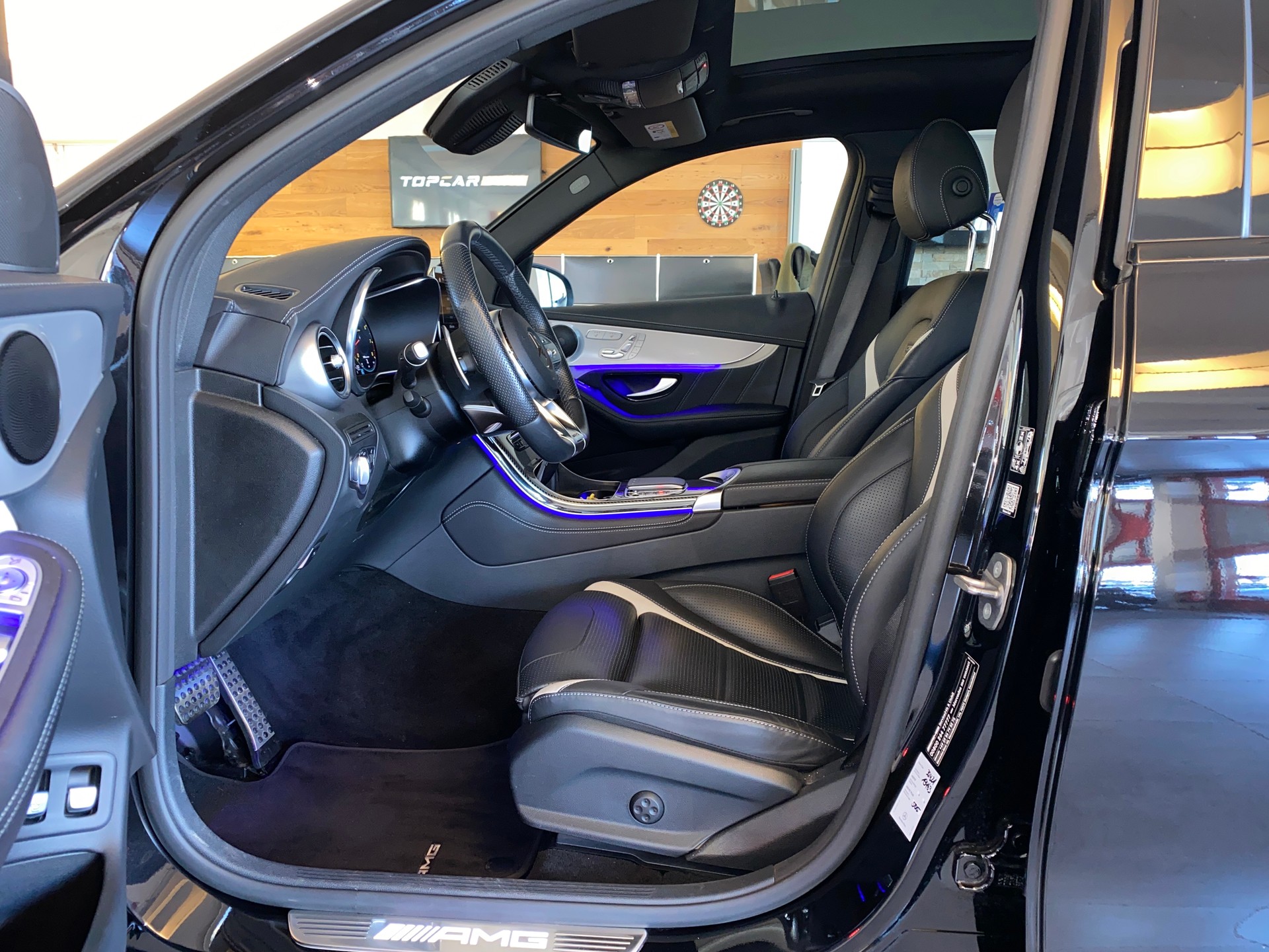 MERCEDES-BENZ GLC 63 S AMG 4Matic 9G-Tronic-image-11