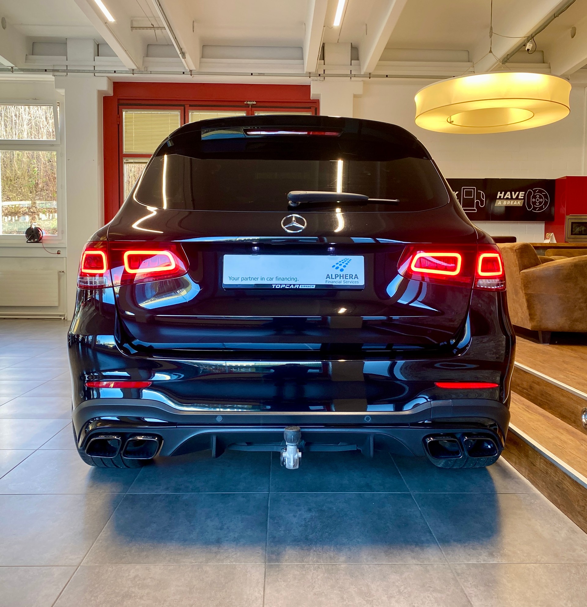 MERCEDES-BENZ GLC 63 S AMG 4Matic 9G-Tronic-image-6