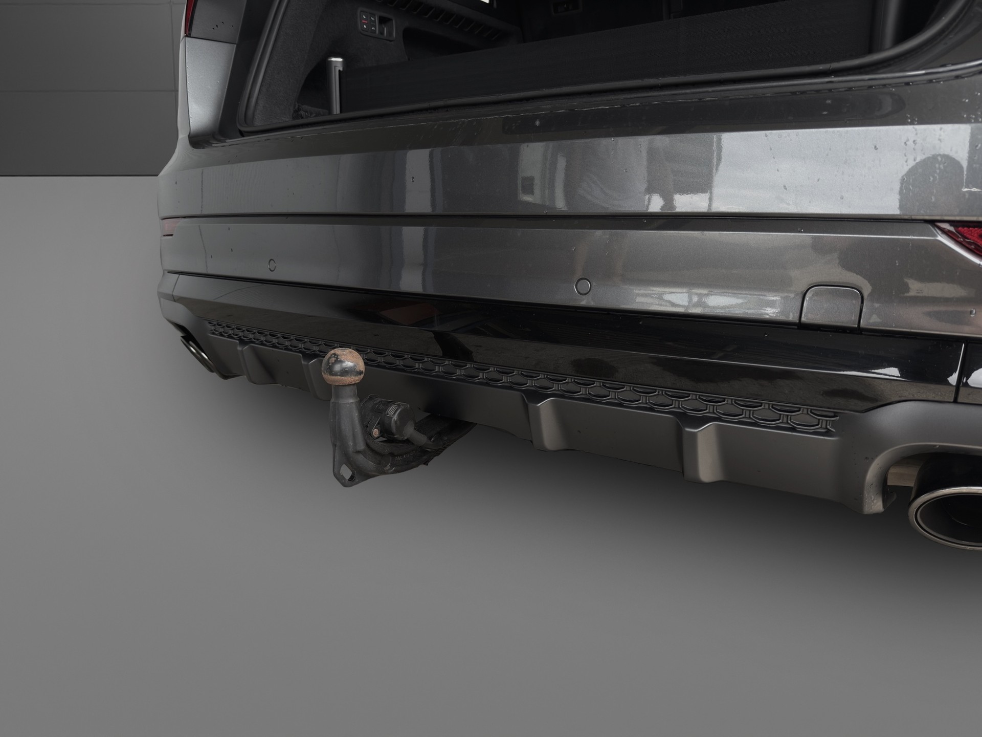AUDI SQ8 SUV TFSI quattro tiptronic-showroom-element-3