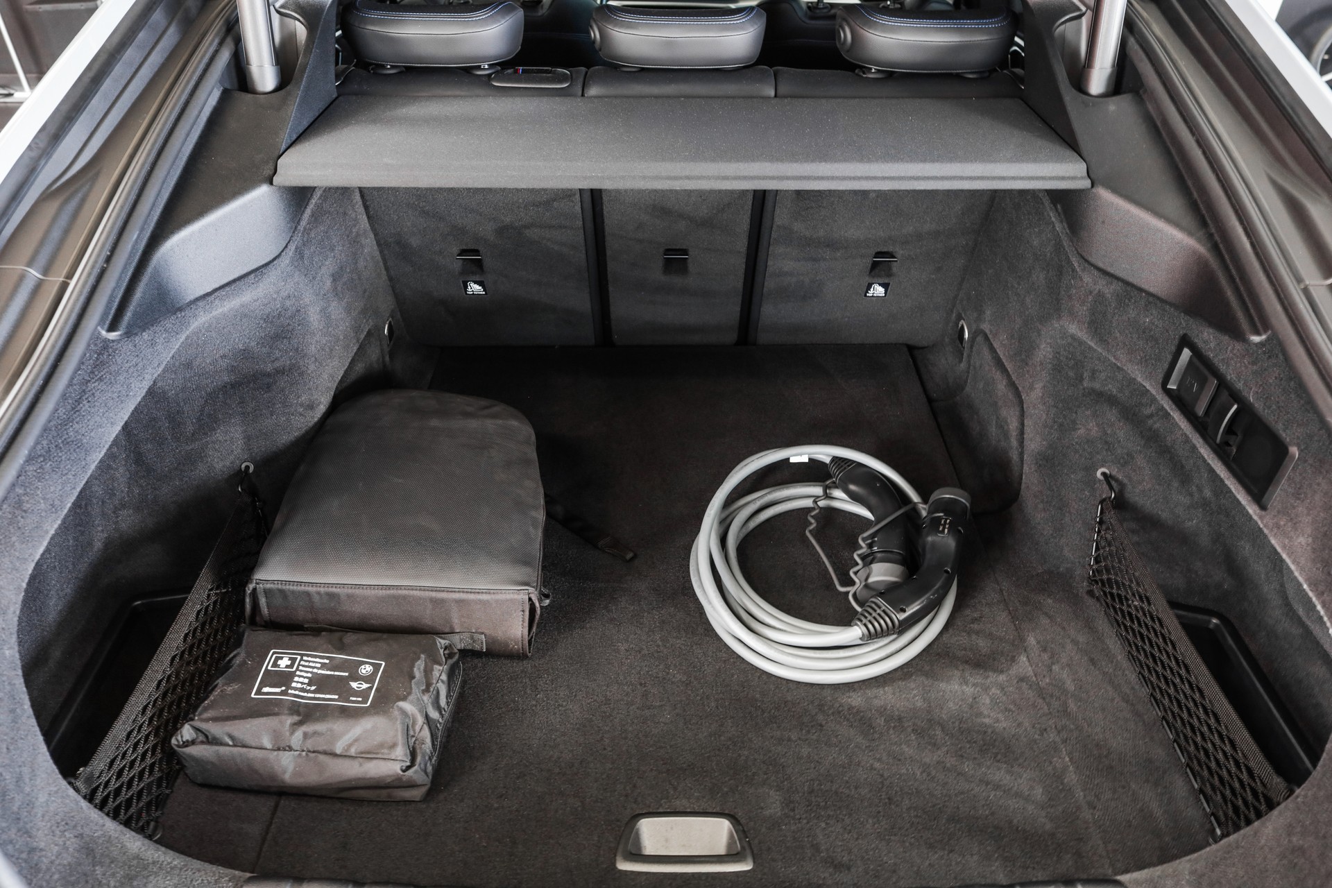 BMW i4 M50-image-19