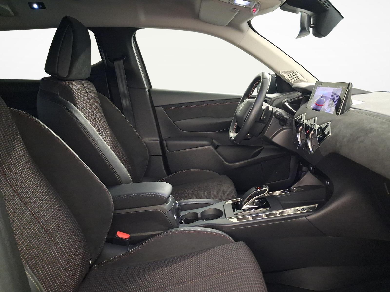 DS AUTOMOBILES 3 Crossback 1.2 PureTech 130 Performance Line+-image-9