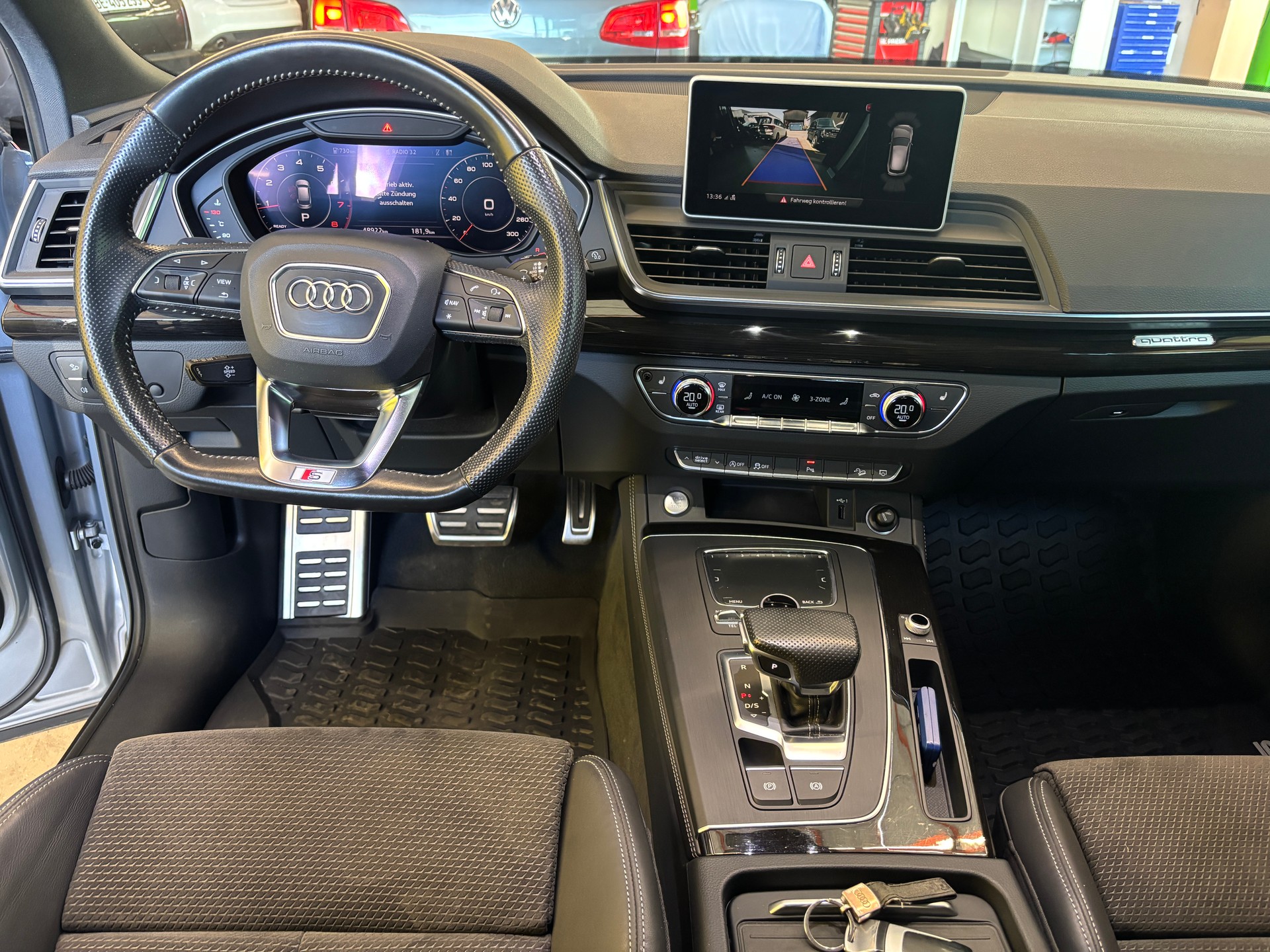 AUDI Q5 2.0 TFSI sport quattro S-tronic-image-9