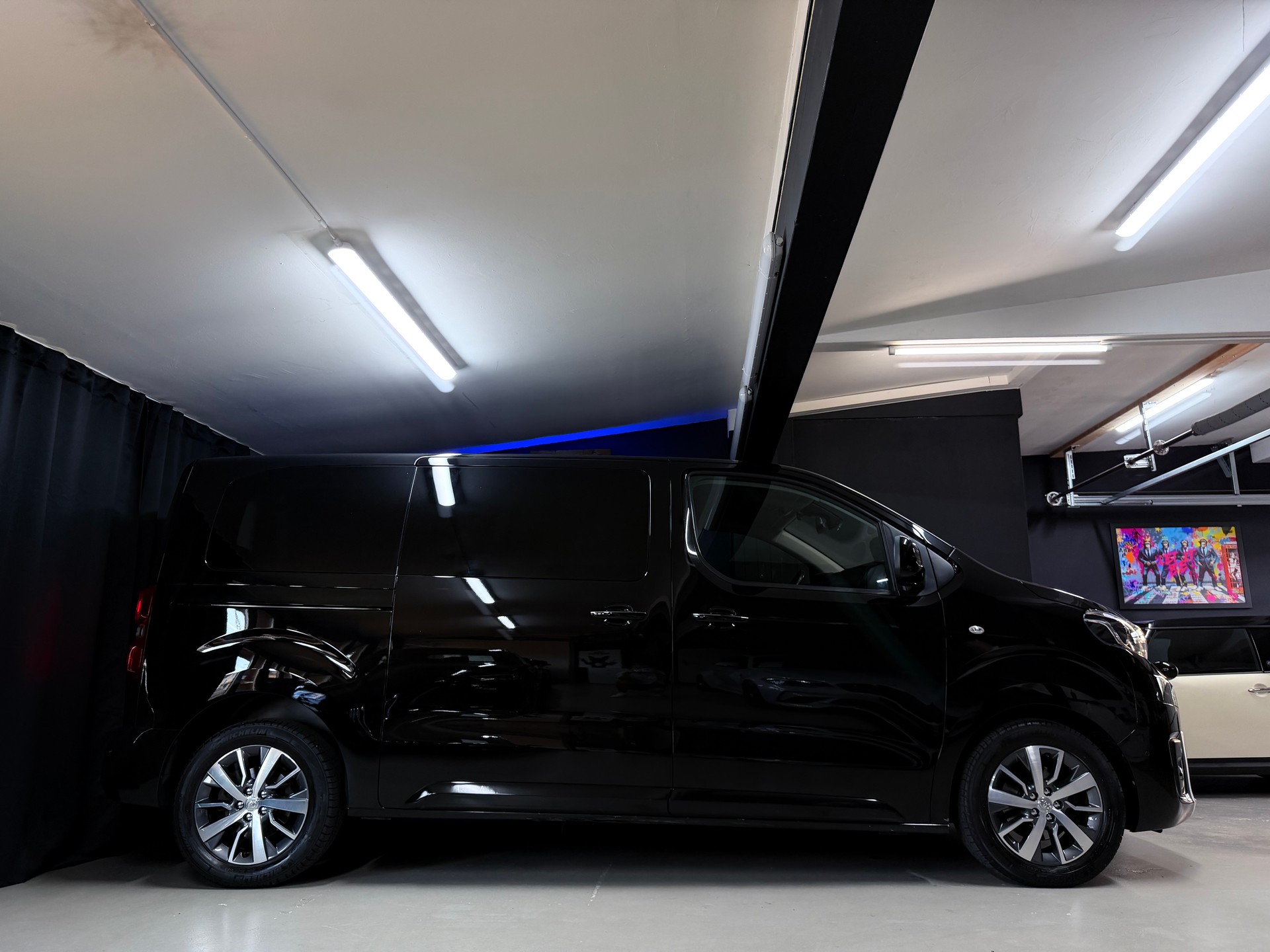 TOYOTA Proace Verso 2.0 D-4D 4x4 Trend Medium-image-3