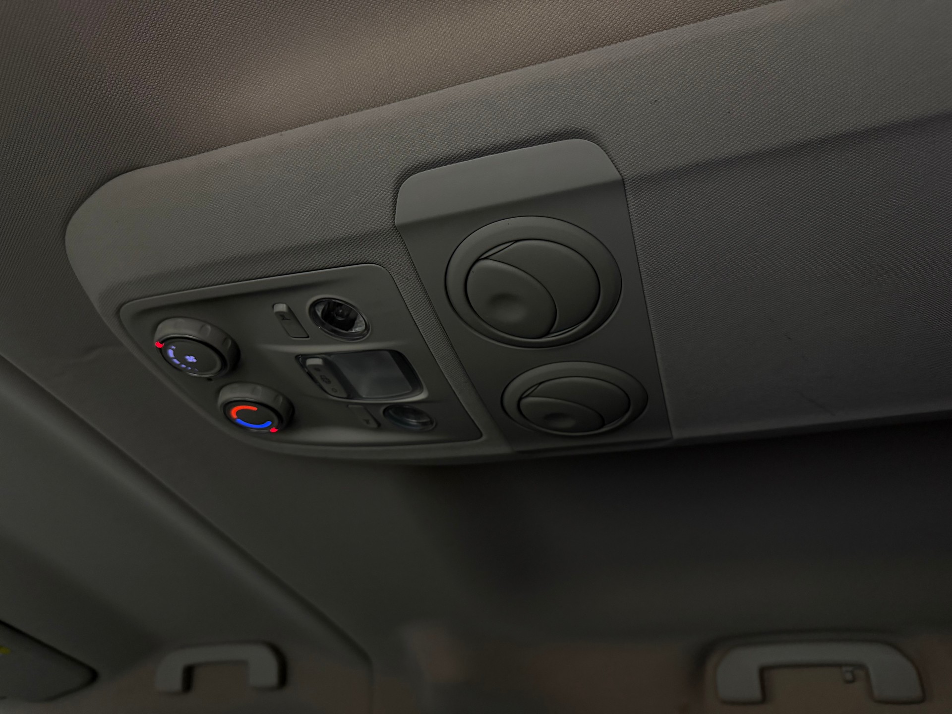 TOYOTA Proace Verso 2.0 D-4D 4x4 Trend Medium-image-12