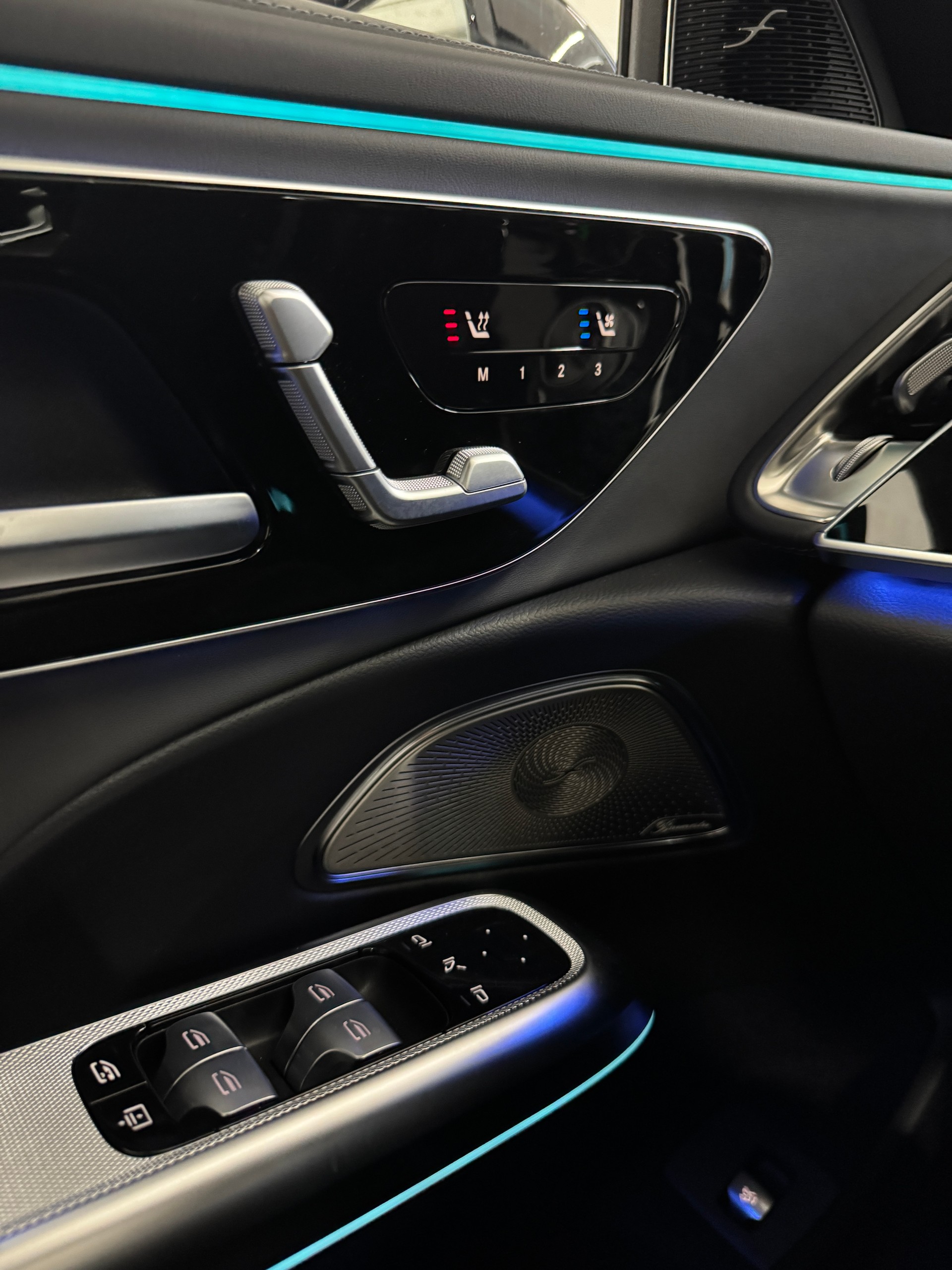 MERCEDES-BENZ E 450 4Matic-image-9