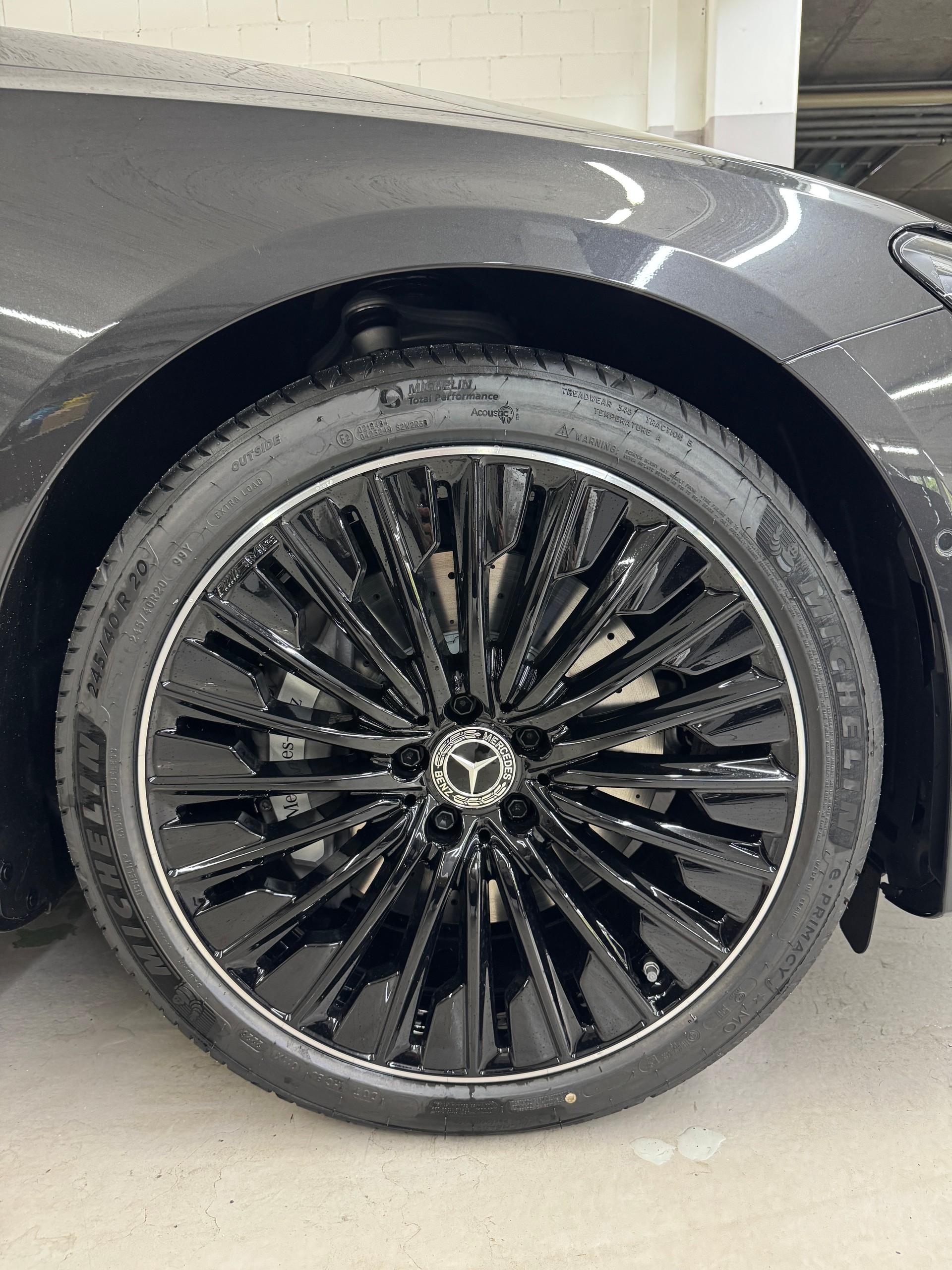 MERCEDES-BENZ E 450 4Matic-image-4