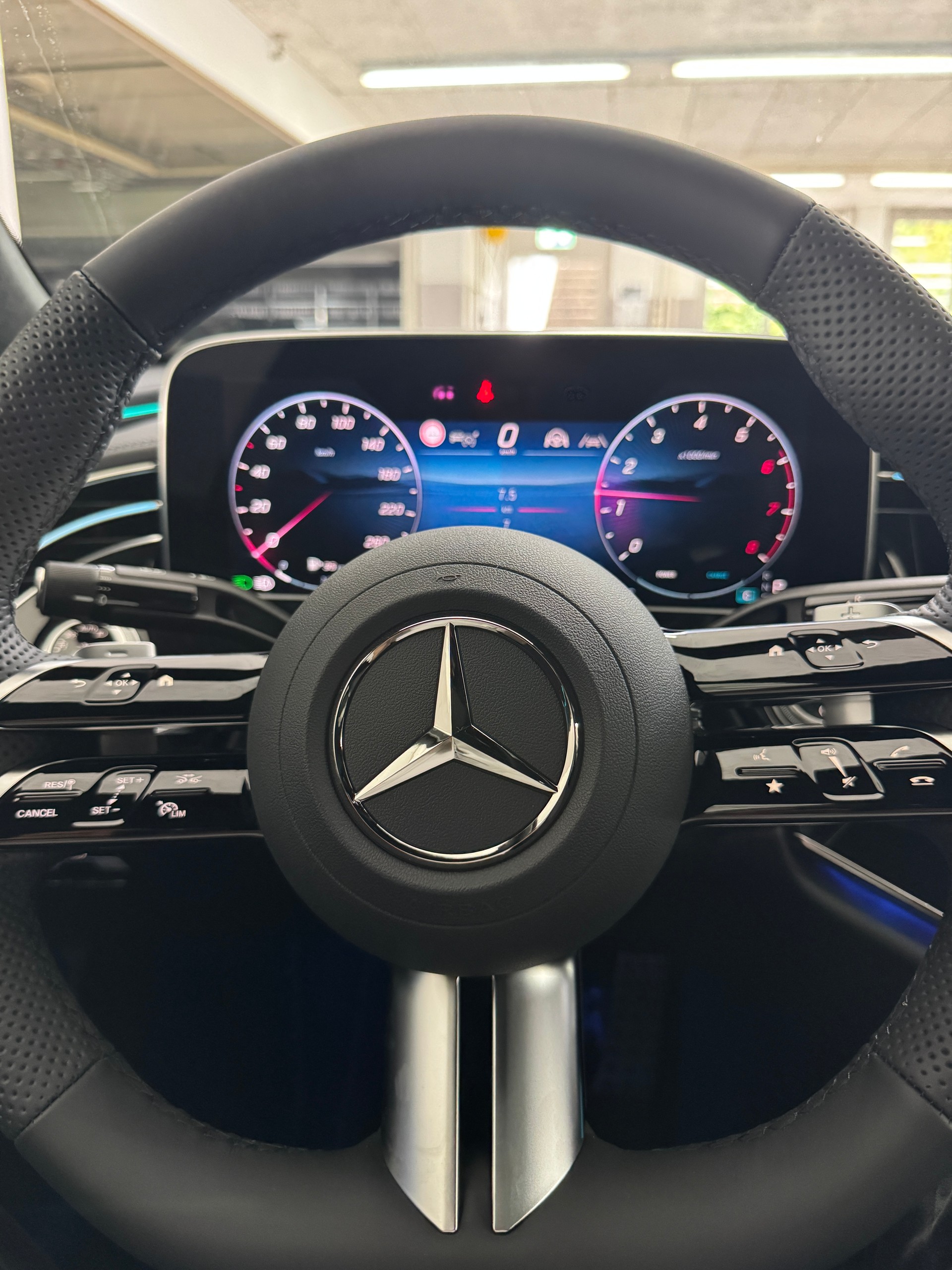 MERCEDES-BENZ E 450 4Matic-image-10