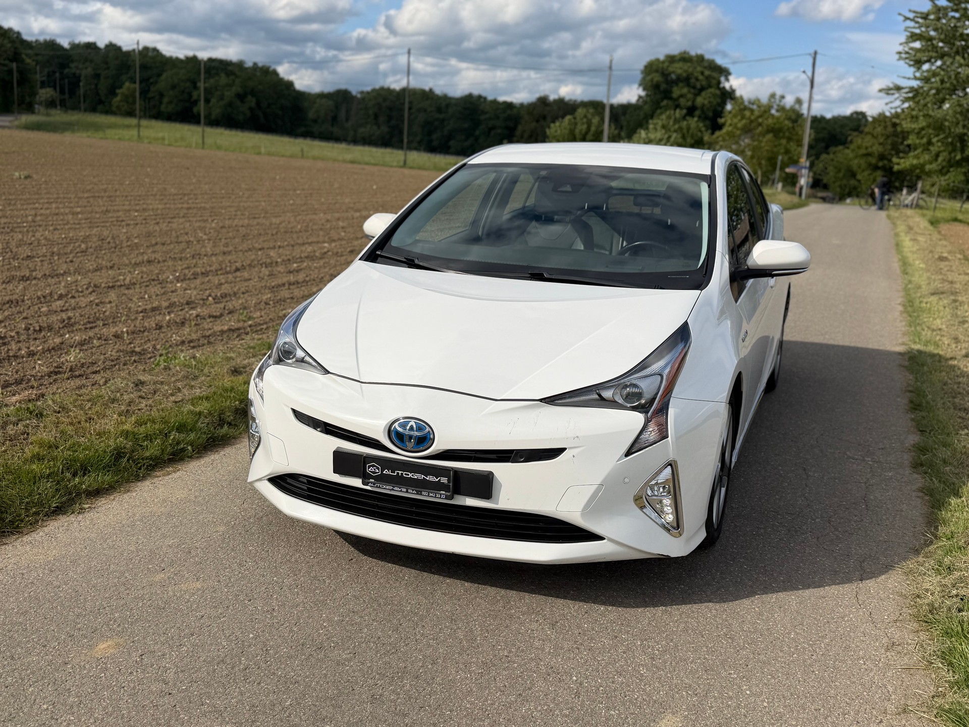 TOYOTA Prius 1.8 VVT-i HSD Sol Premium-image-1