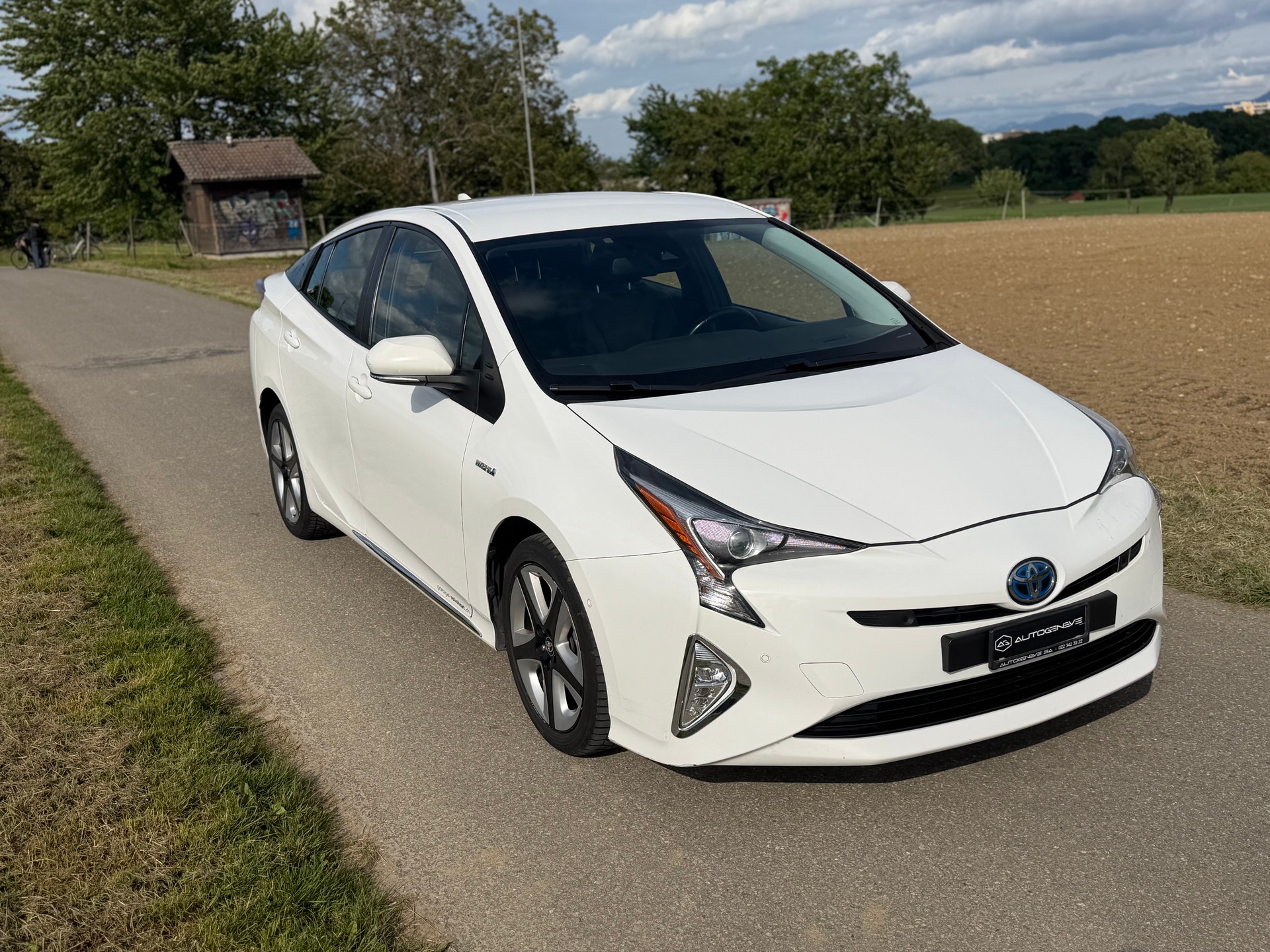 TOYOTA Prius 1.8 VVT-i HSD Sol Premium-image-5