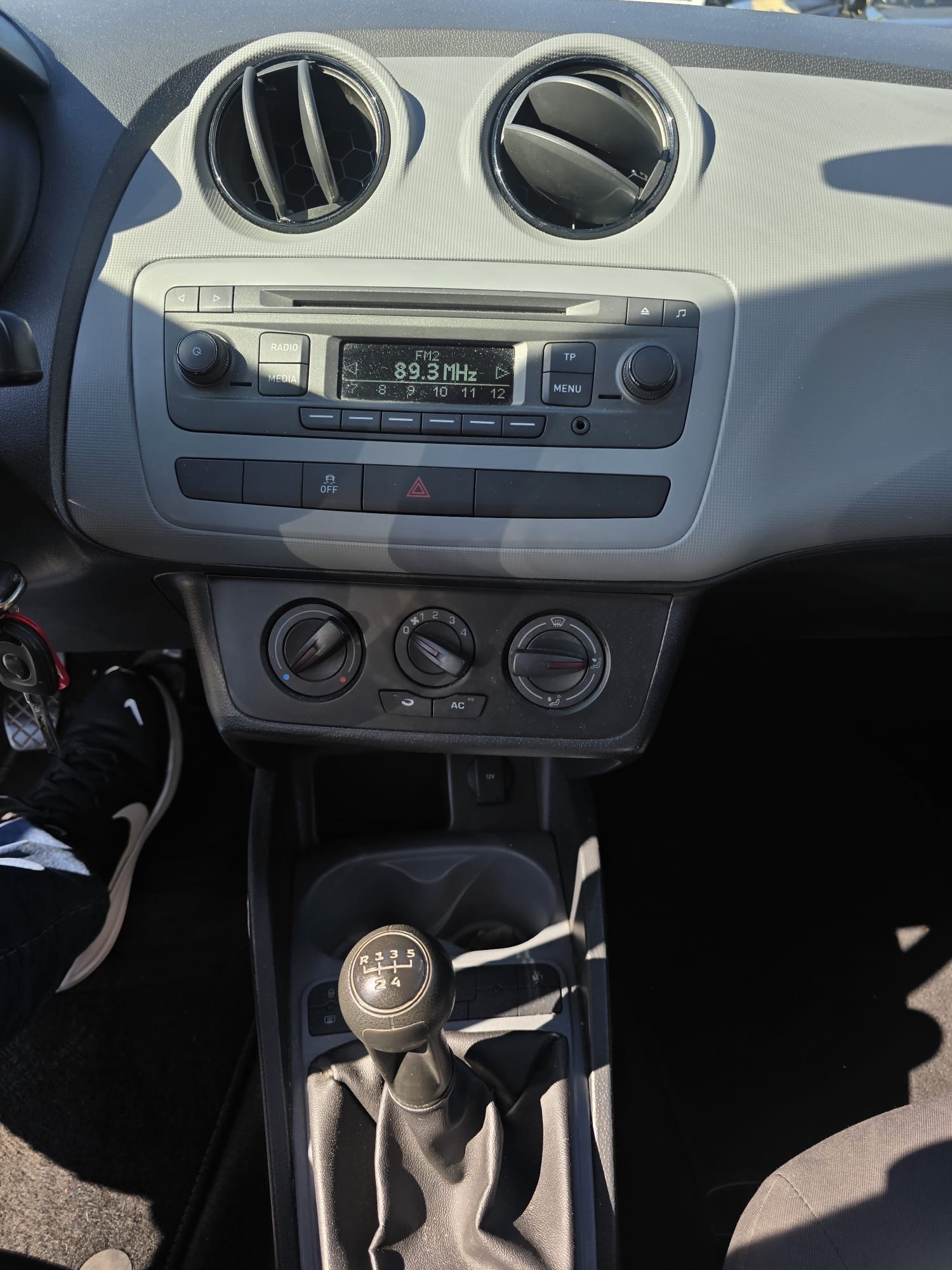 SEAT Ibiza 1.2 TSI Style ITECH-image-10