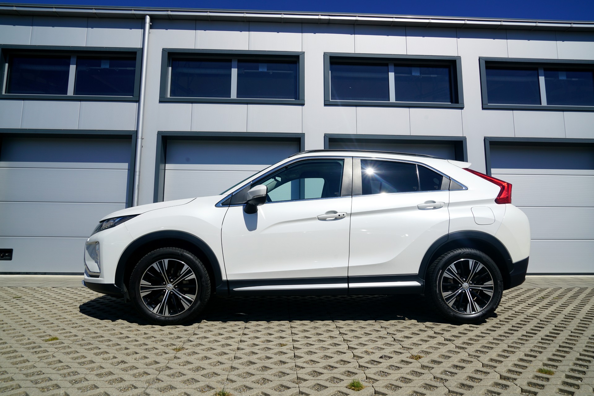 MITSUBISHI Eclipse Cross 2.2DID Style 4WD (CH)-image-9