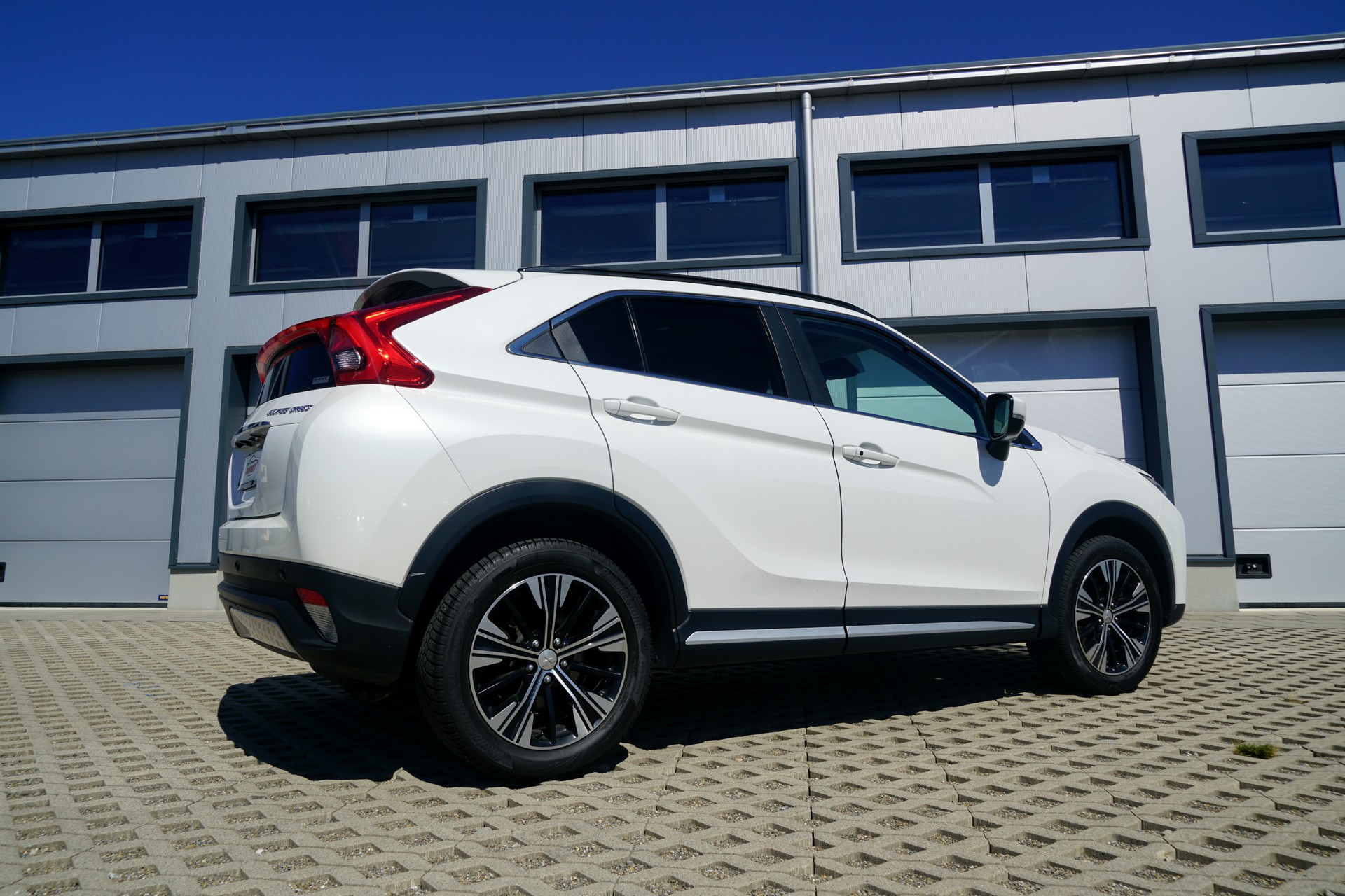MITSUBISHI Eclipse Cross 2.2DID Style 4WD (CH)-image-15