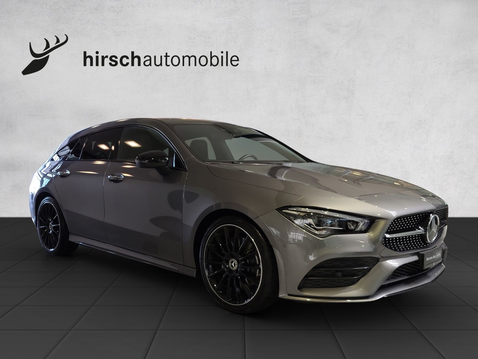 MERCEDES-BENZ CLA Shooting Brake 250 4Matic 7G-DCT AMG Line-image-4