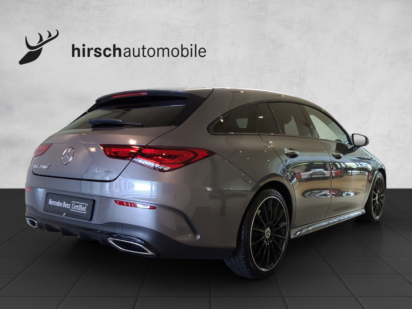 MERCEDES-BENZ CLA Shooting Brake 250 4Matic 7G-DCT AMG Line-image-3