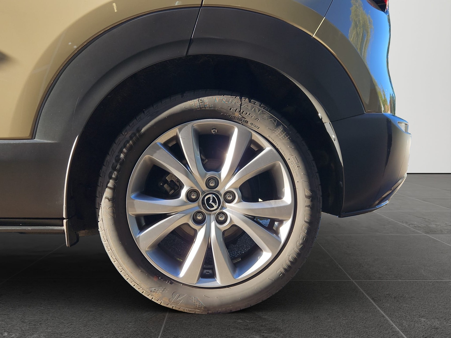 MAZDA CX-30 SKYACTIV-G 140 M Hybrid Exclusive Line FWD AT-image-8