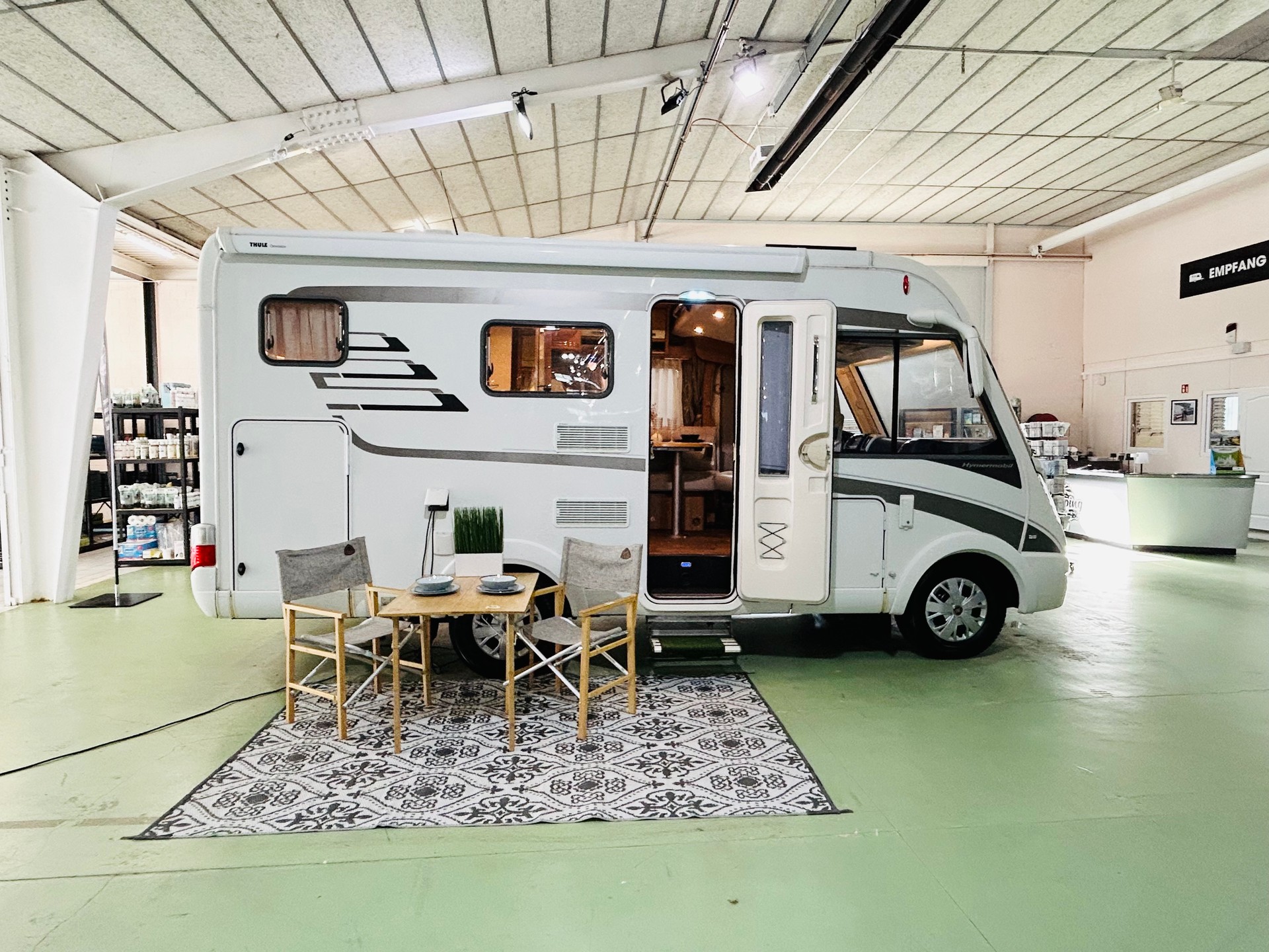 HYMER B 504-image-3