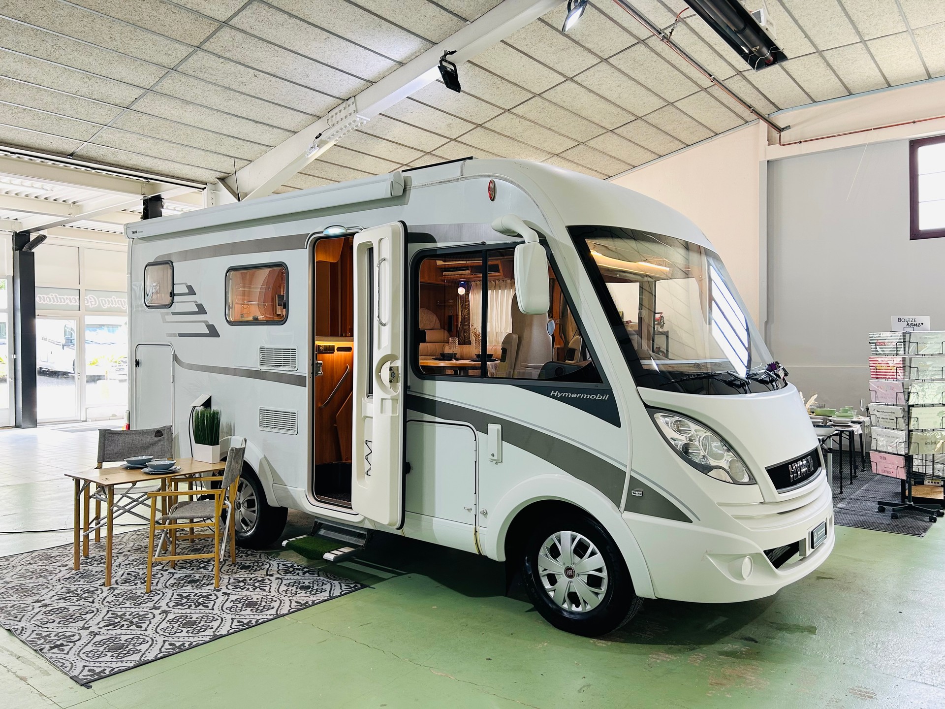 HYMER B 504-image-0