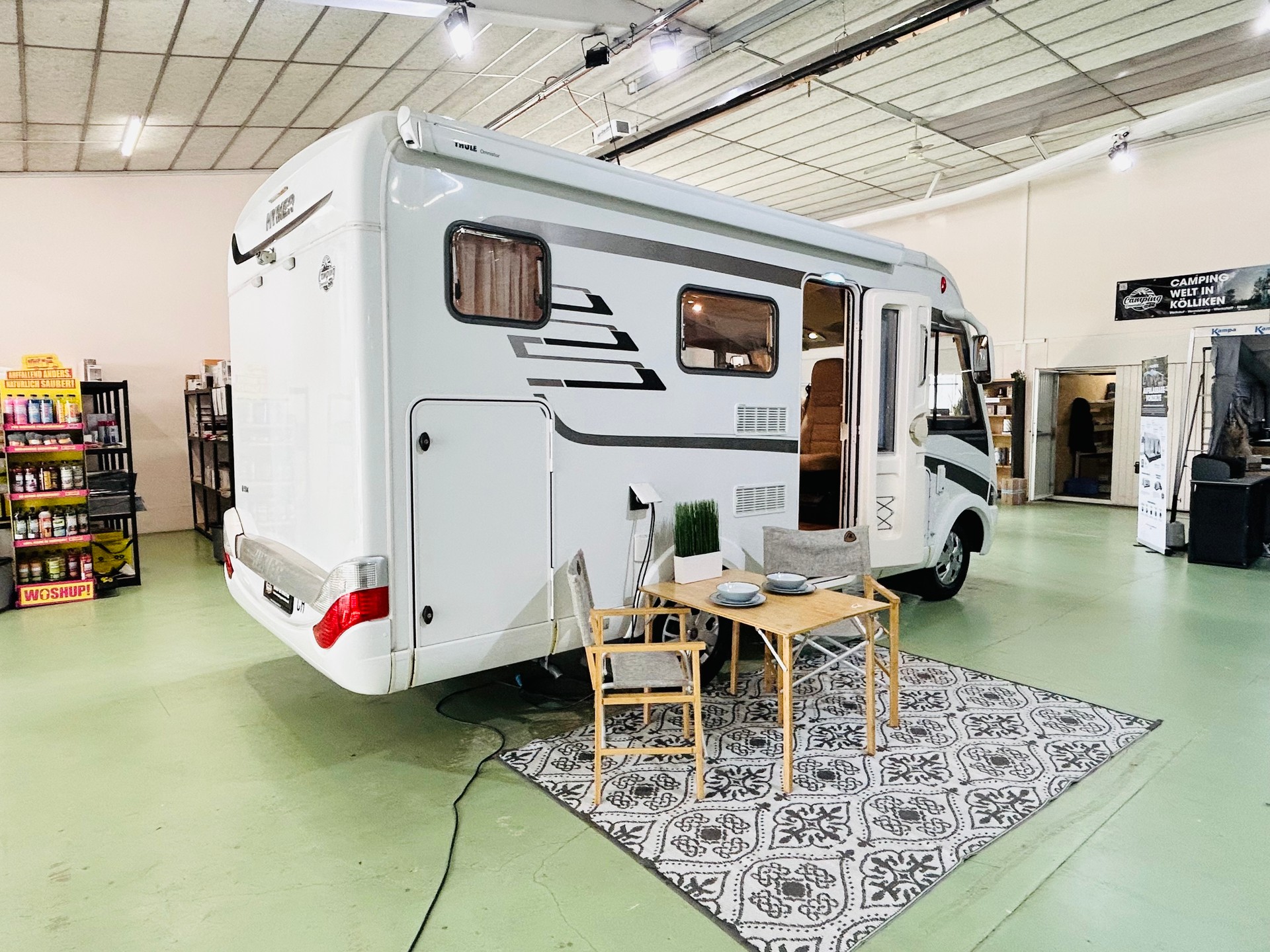 HYMER B 504-image-2