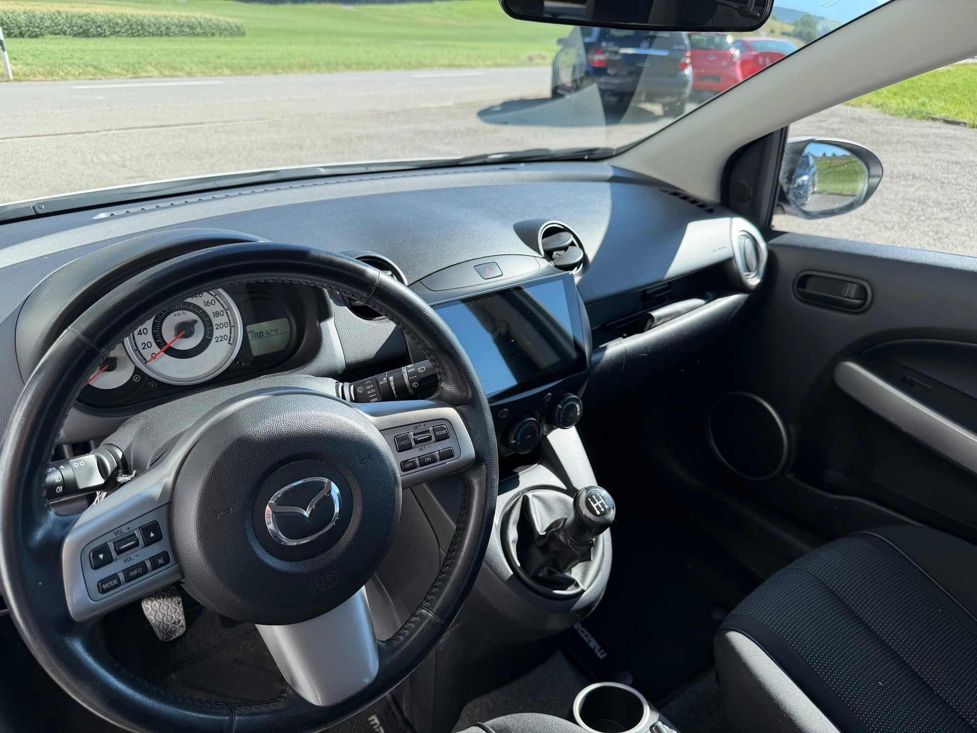 MAZDA 2 1.5i 16V Sport-image-7