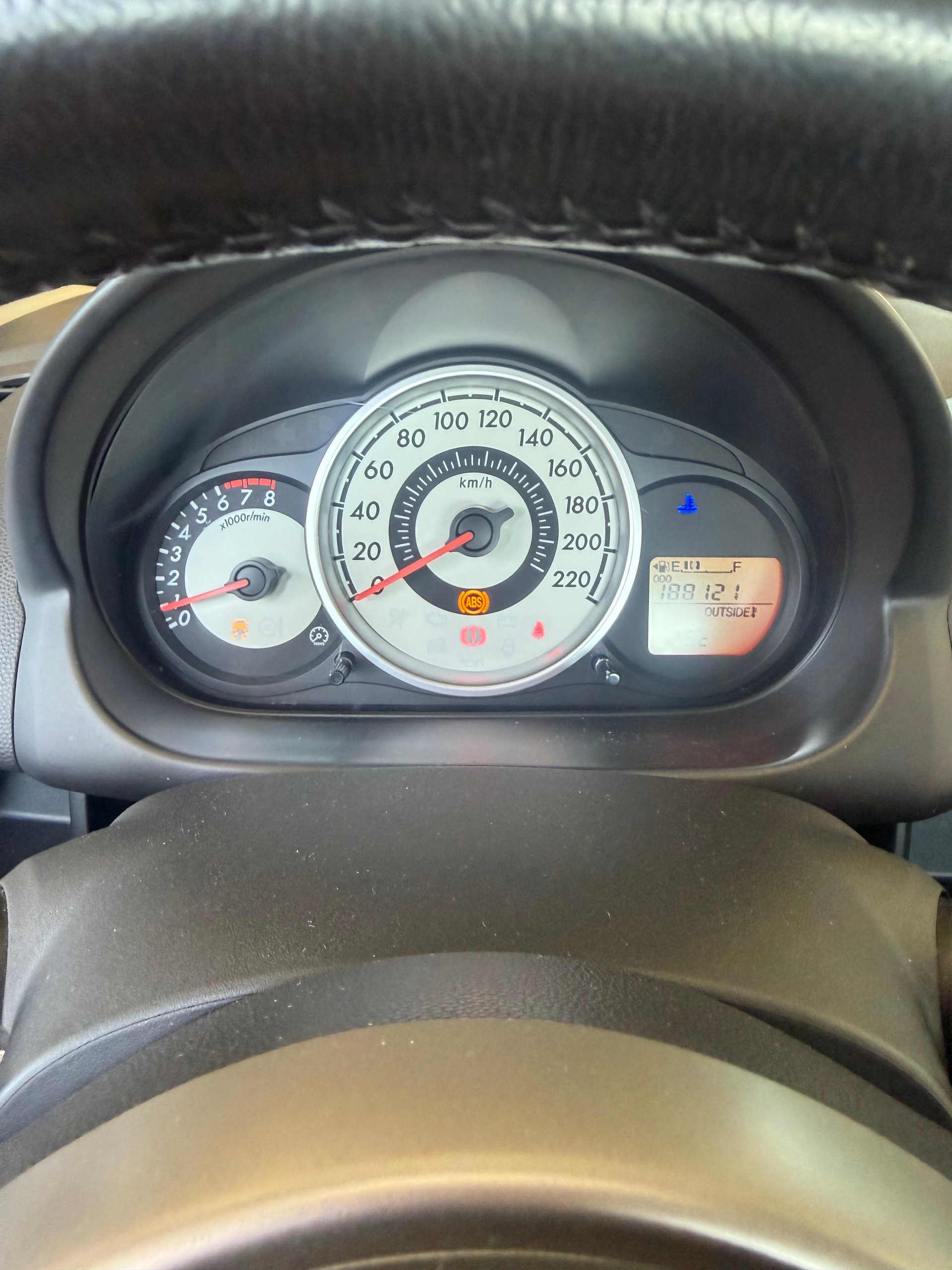 MAZDA 2 1.5i 16V Sport-image-10