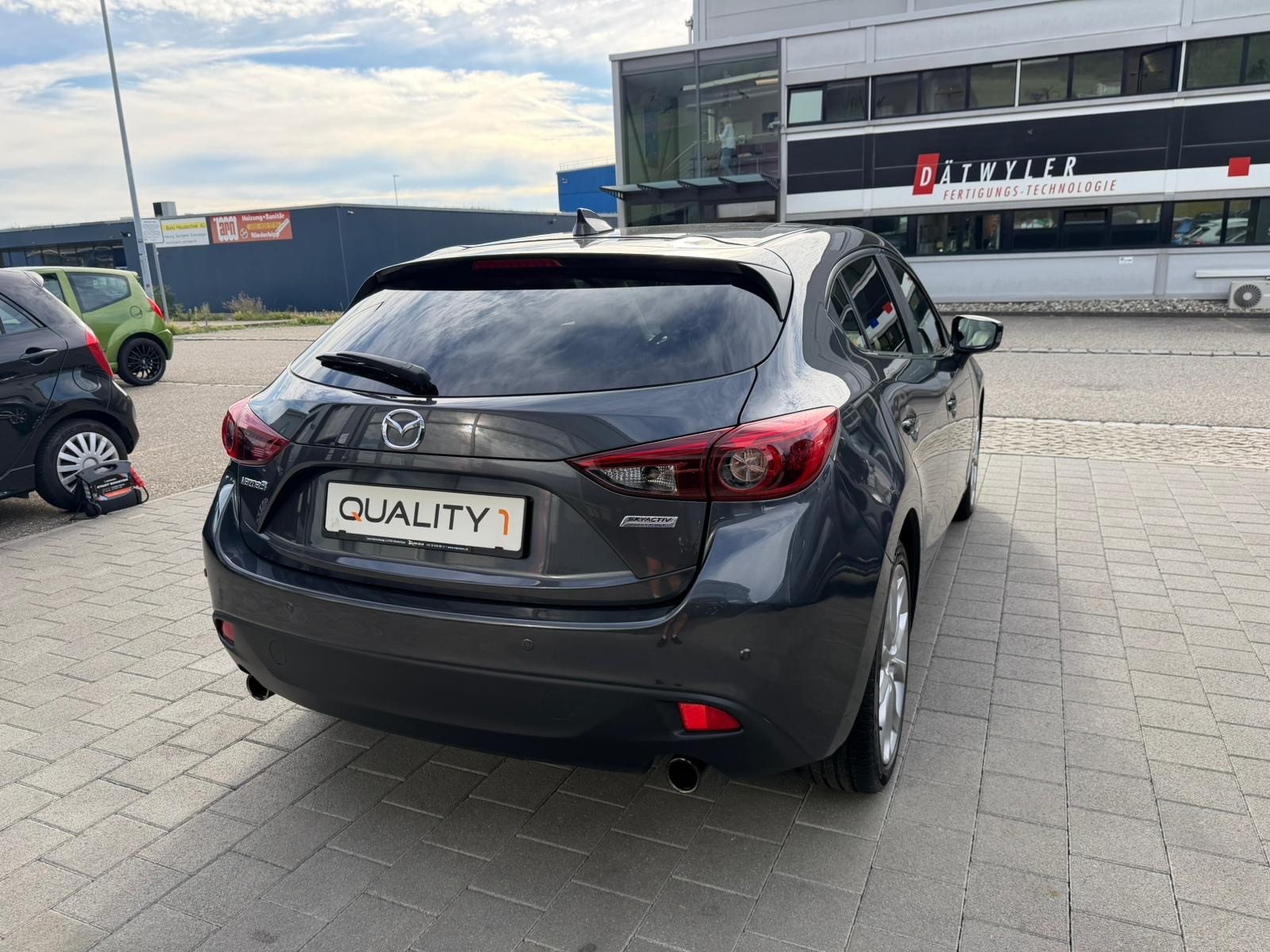 MAZDA 3 SKYACTIV-G 120 Revolution Automat-image-7