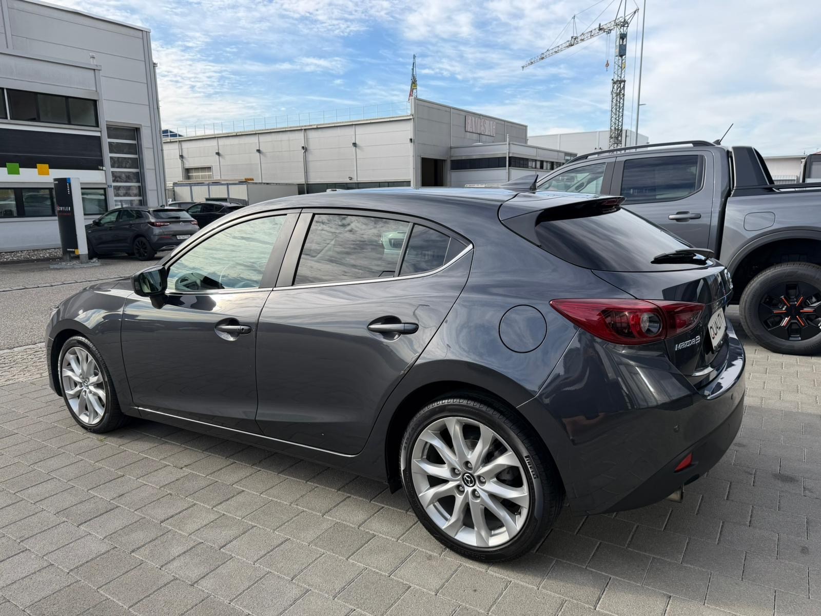 MAZDA 3 SKYACTIV-G 120 Revolution Automat-image-5