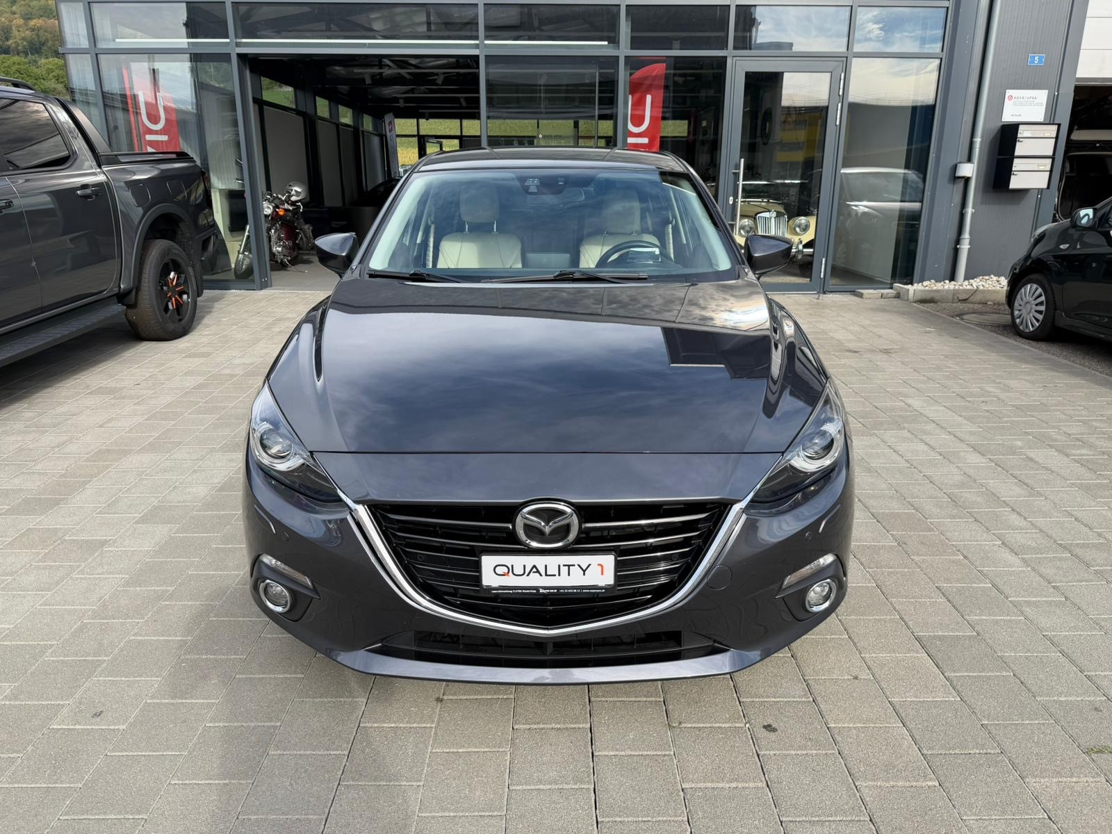 MAZDA 3 SKYACTIV-G 120 Revolution Automat-image-3