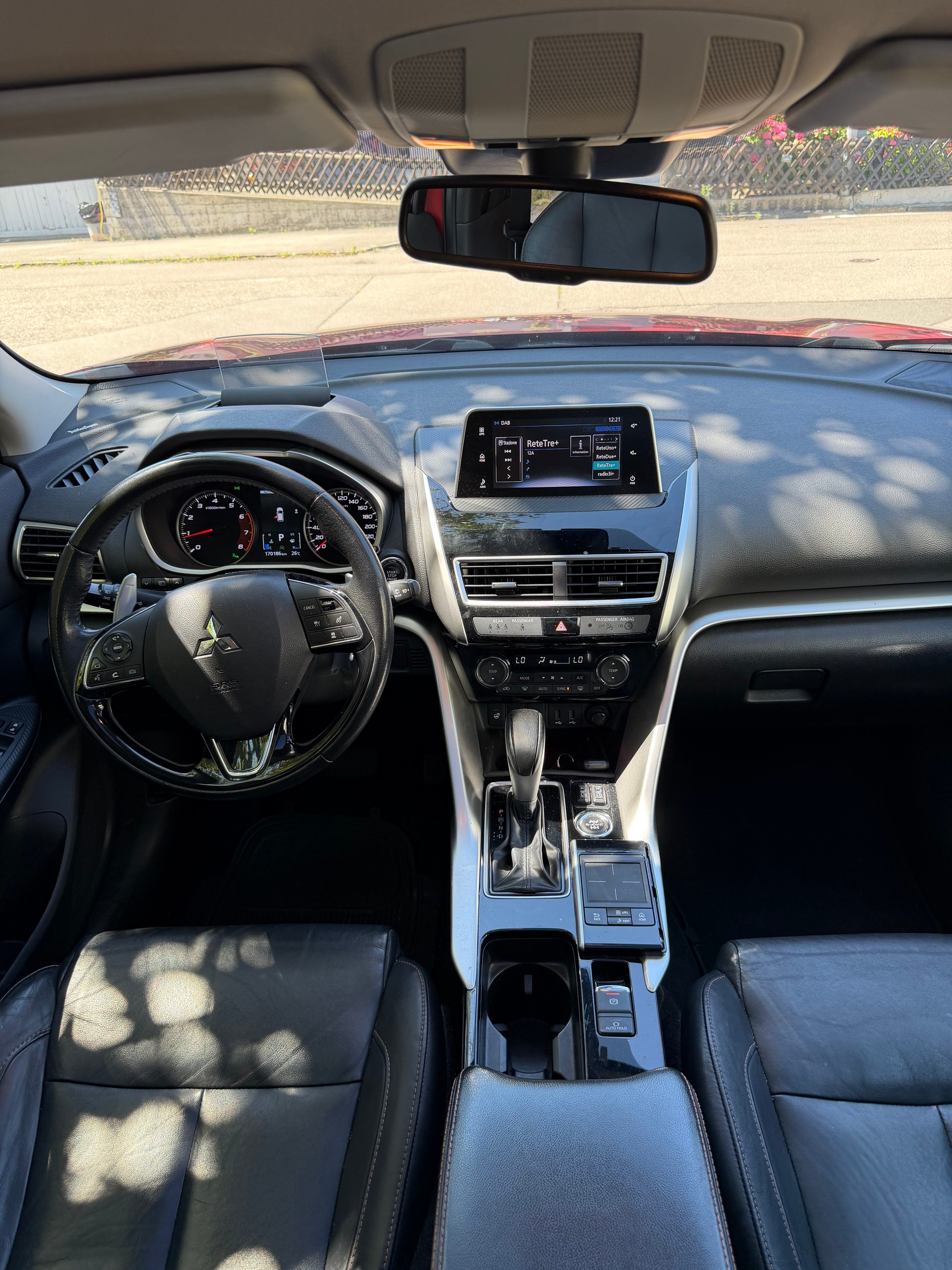 MITSUBISHI Eclipse Cross 1.5 T-Mivec Diamond Black Line 4WD CVT-image-9