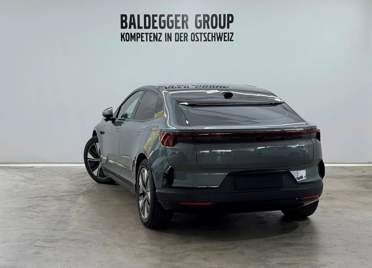 POLESTAR 4 Long Range Single Motor Prim-image-1