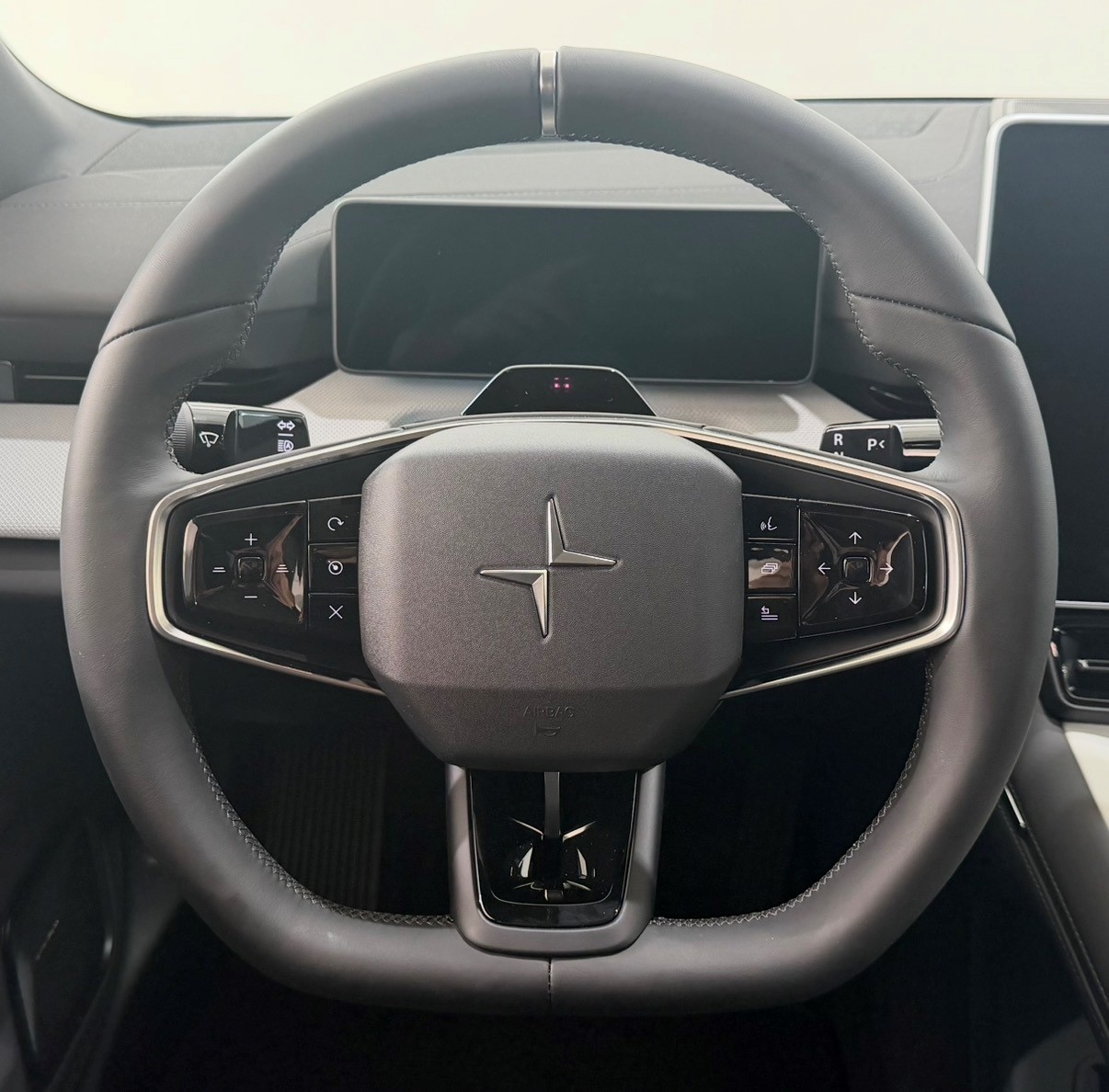 POLESTAR 4 Long Range Single Motor Prim-image-9