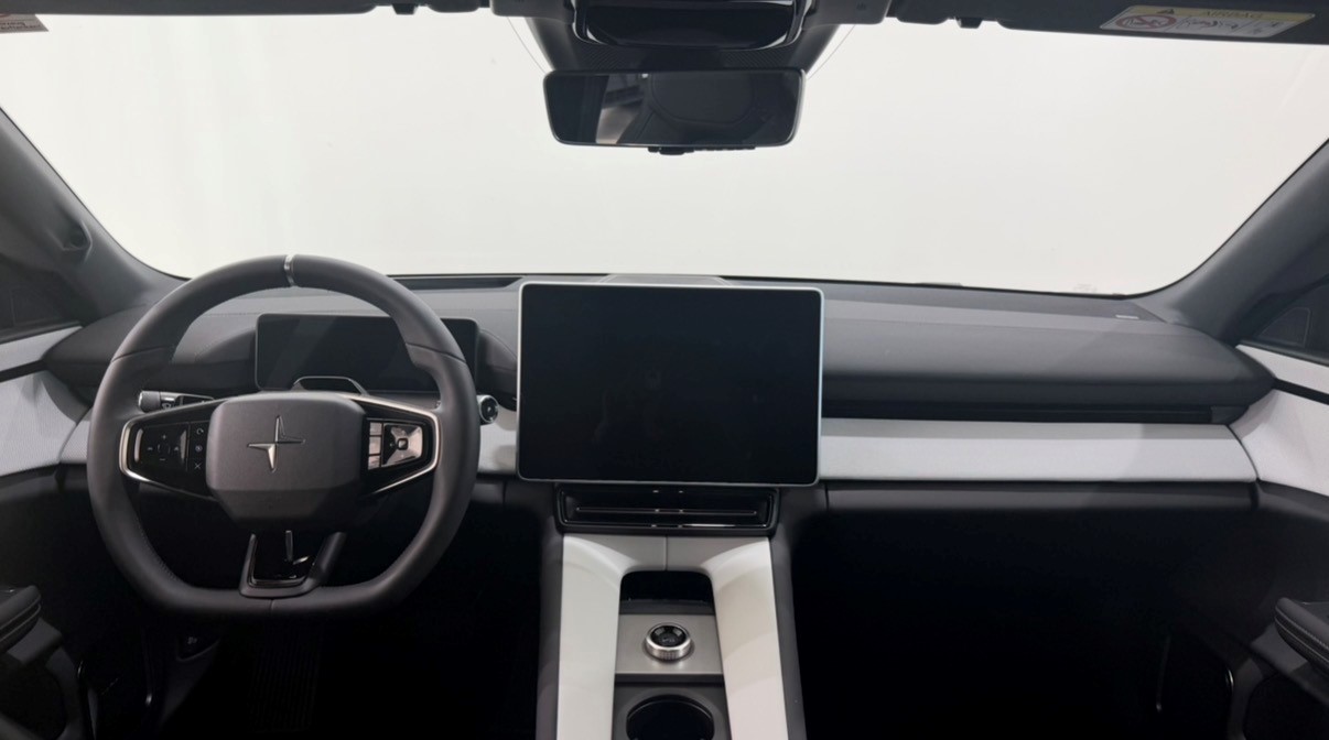 POLESTAR 4 Long Range Single Motor Prim-image-4