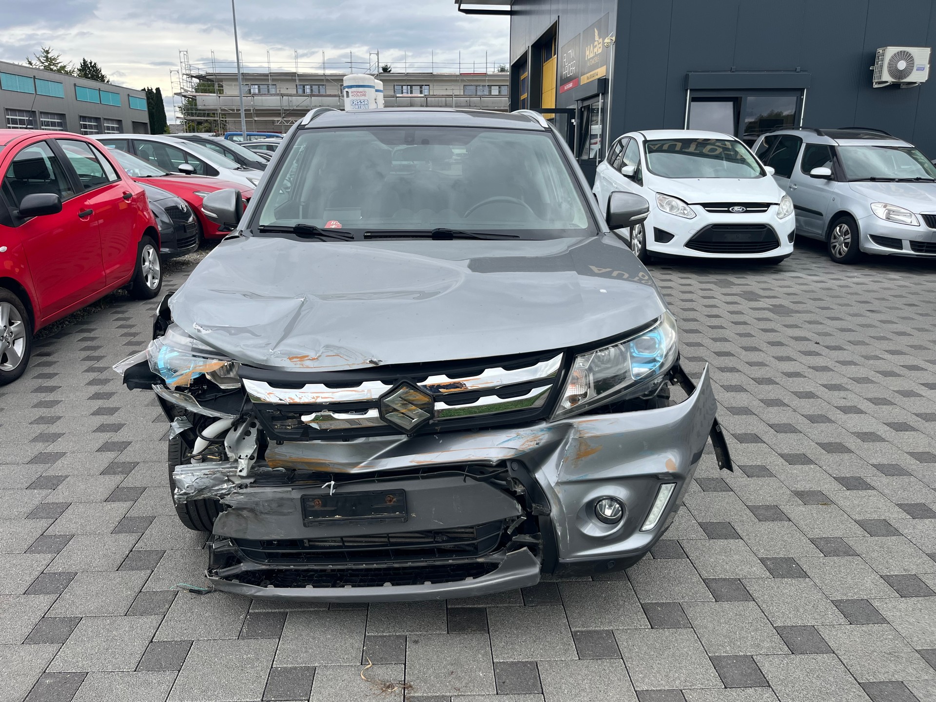 SUZUKI Vitara 1.6 TD Tradizio Top TCSS-image-4