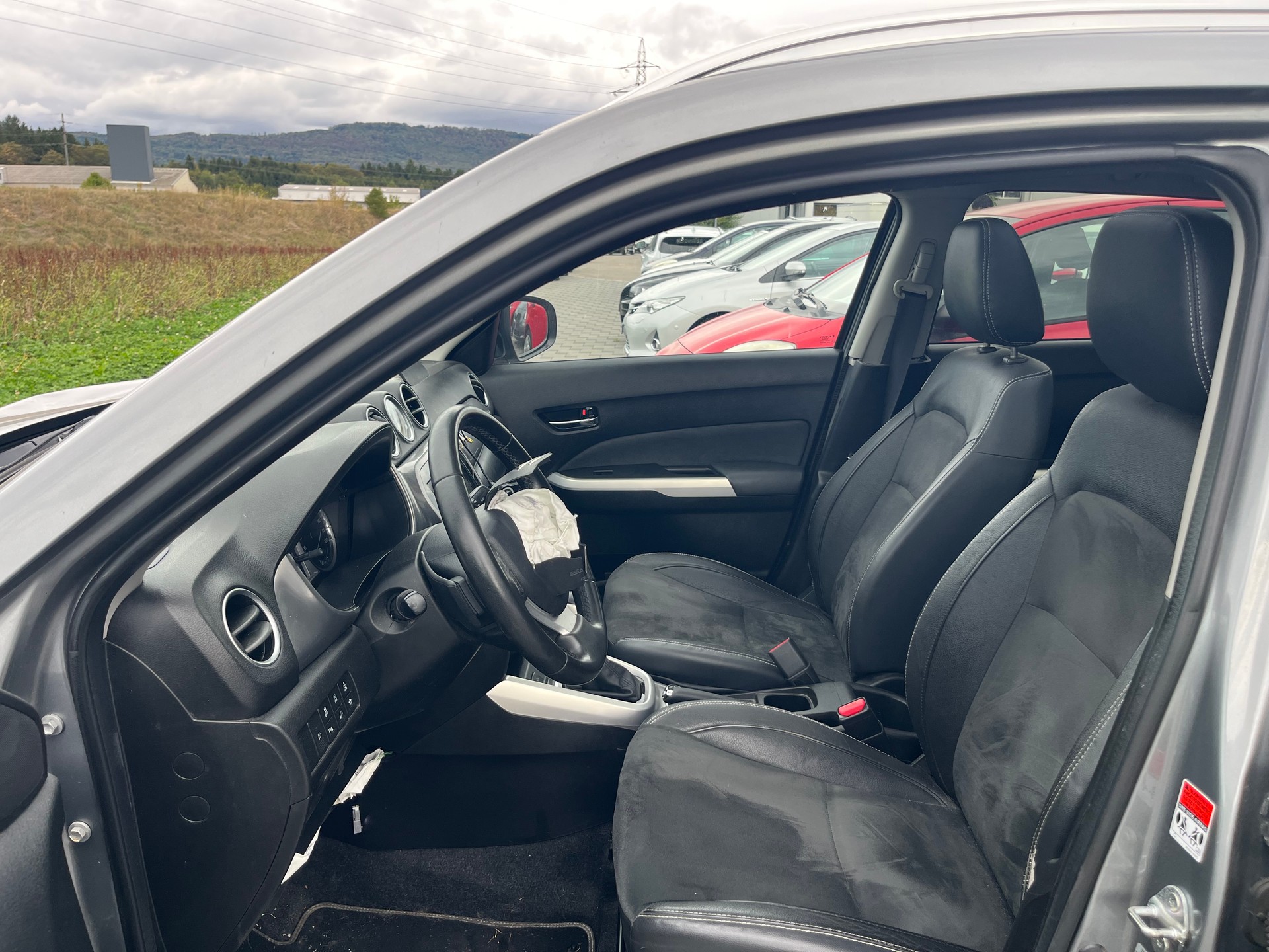 SUZUKI Vitara 1.6 TD Tradizio Top TCSS-image-10