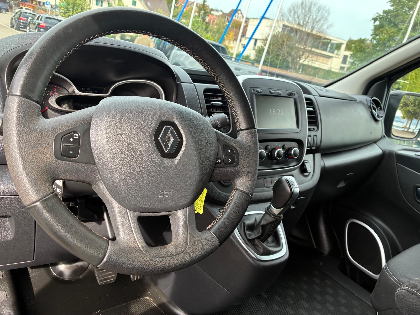 RENAULT Trafic Blue dCi 170 EDC Grand Spaceclass-image-5