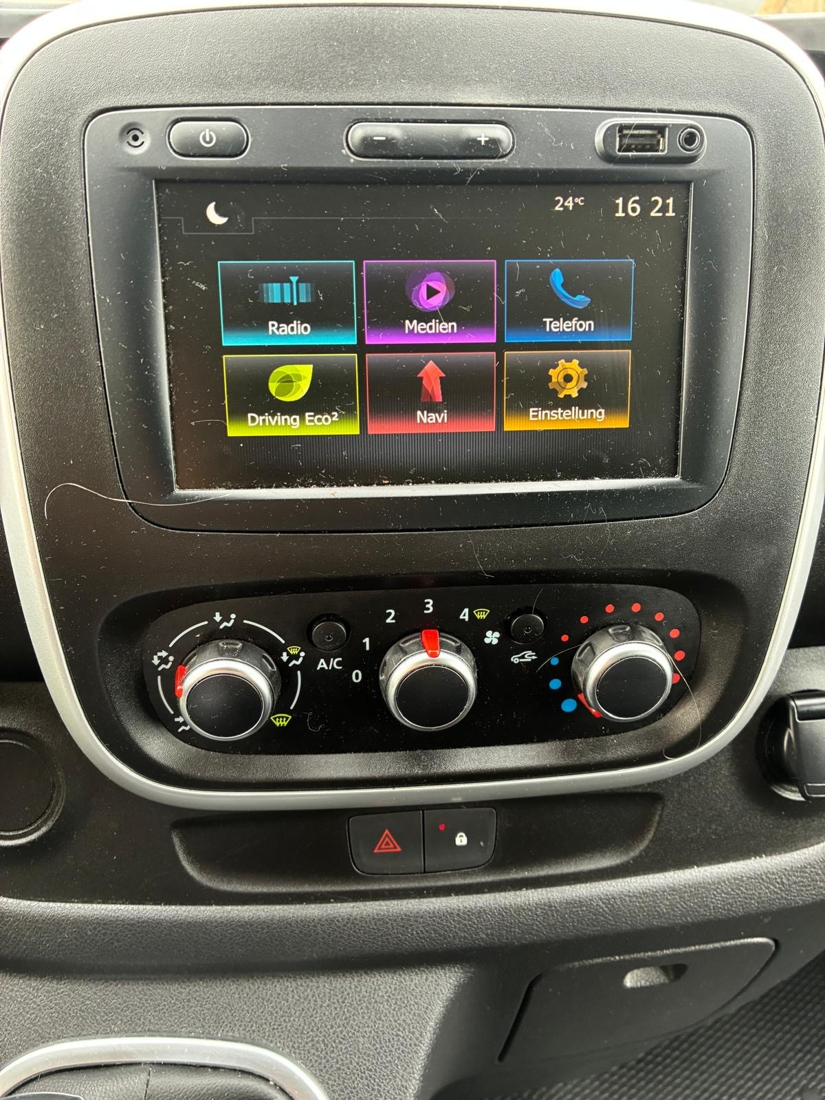 RENAULT Trafic Blue dCi 170 EDC Grand Spaceclass-image-8