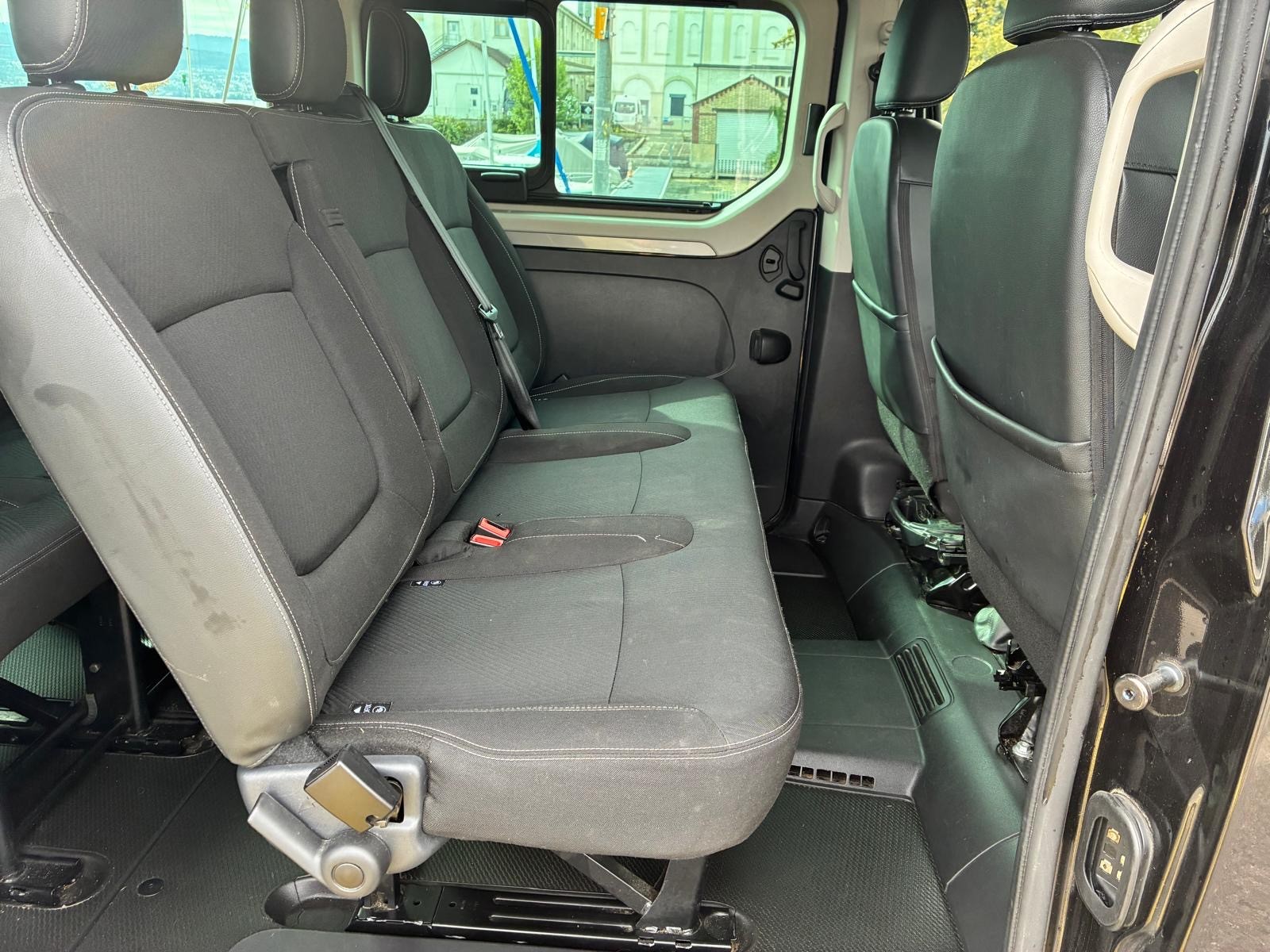 RENAULT Trafic Blue dCi 170 EDC Grand Spaceclass-image-13