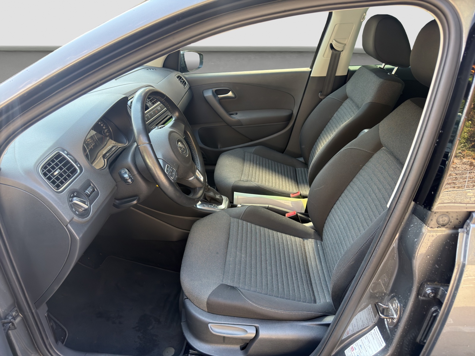 VW Polo 1.2 TSI Design DSG-image-5