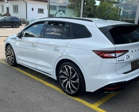 SKODA Enyaq 85x Sportline 4x4-image-2