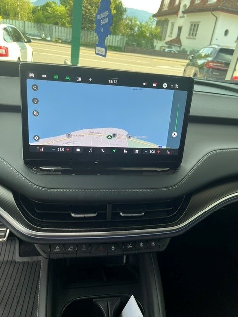 SKODA Enyaq 85x Sportline 4x4-image-6