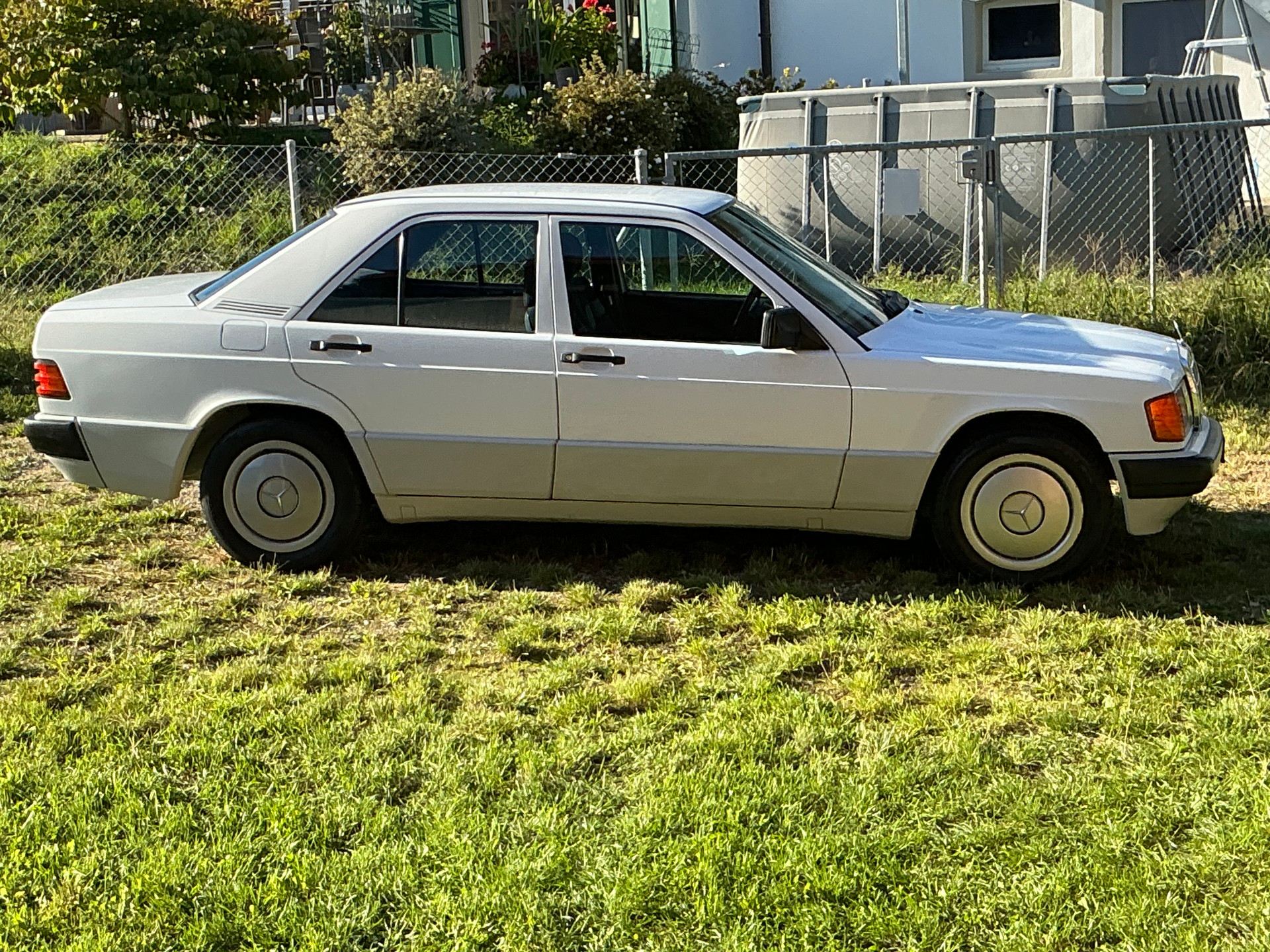 MERCEDES-BENZ 190 E 1.8-image-14