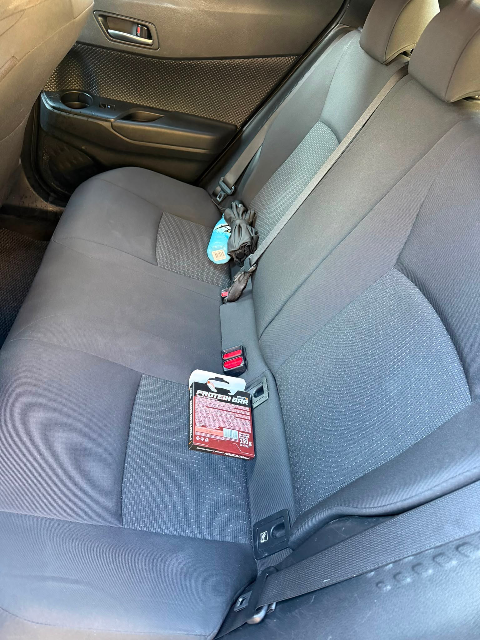 TOYOTA C-HR 1.8 HSD Premium CVT-image-5