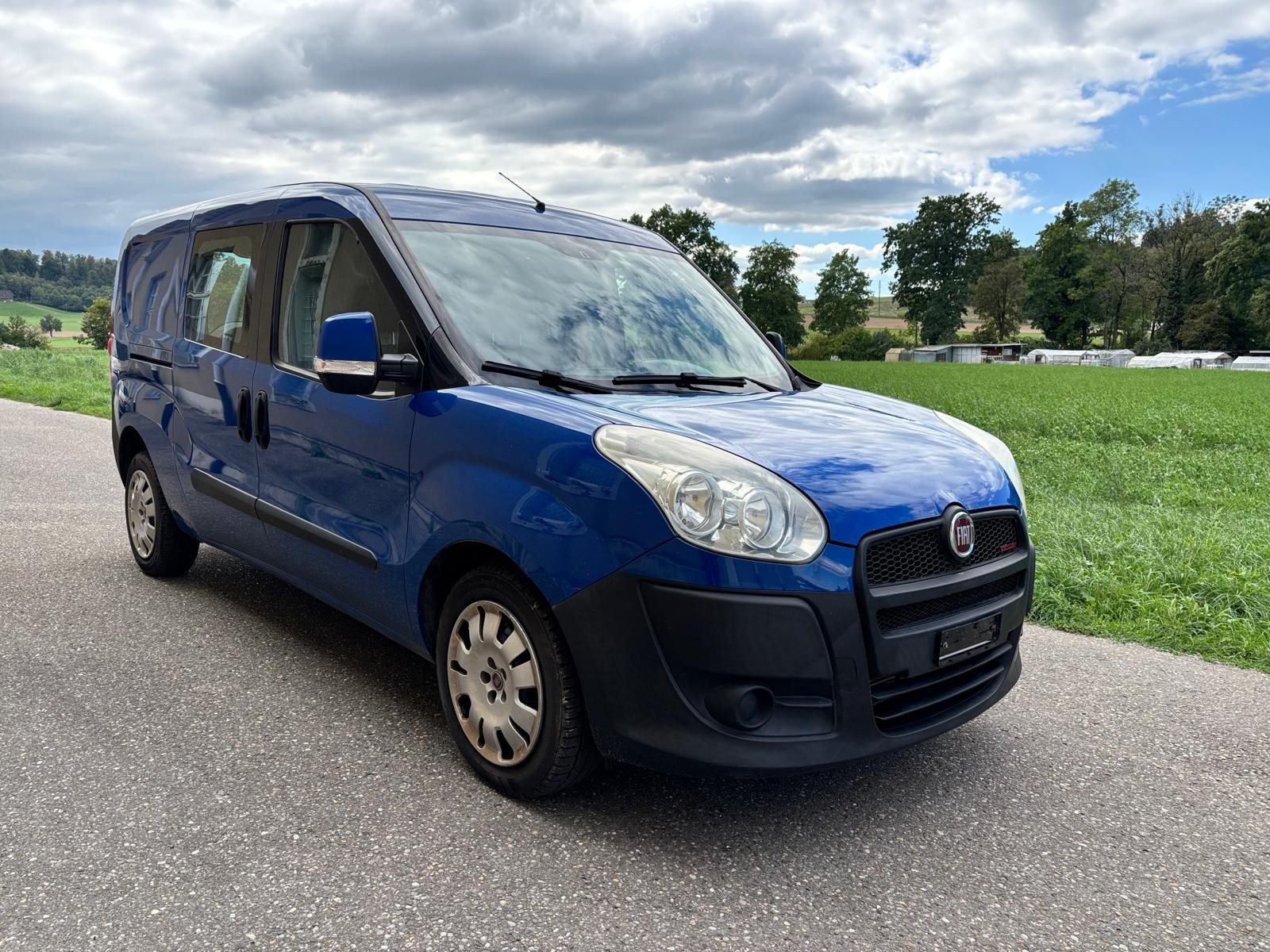 FIAT DOBLO-image-1