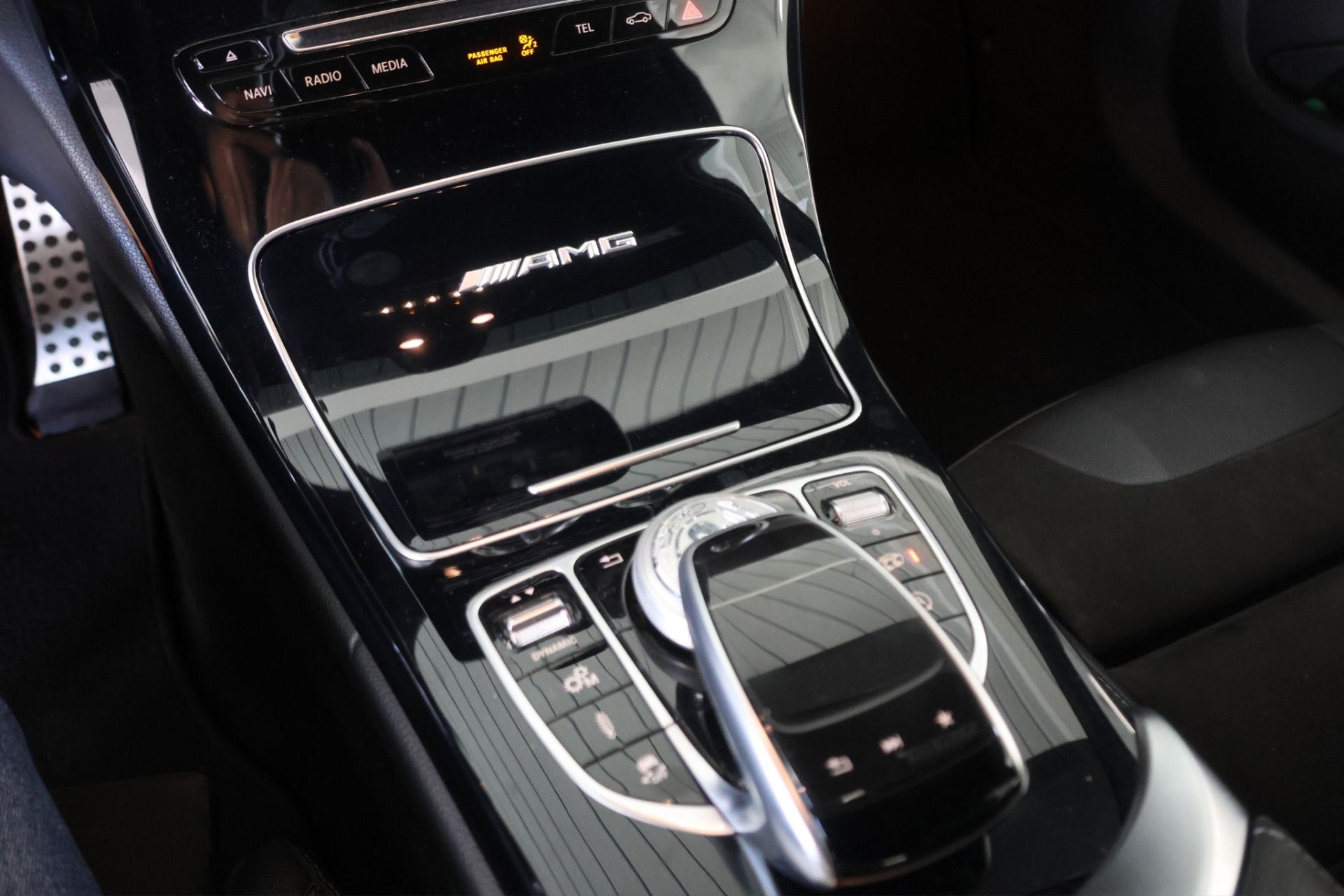 MERCEDES-BENZ C 63 AMG S-image-8
