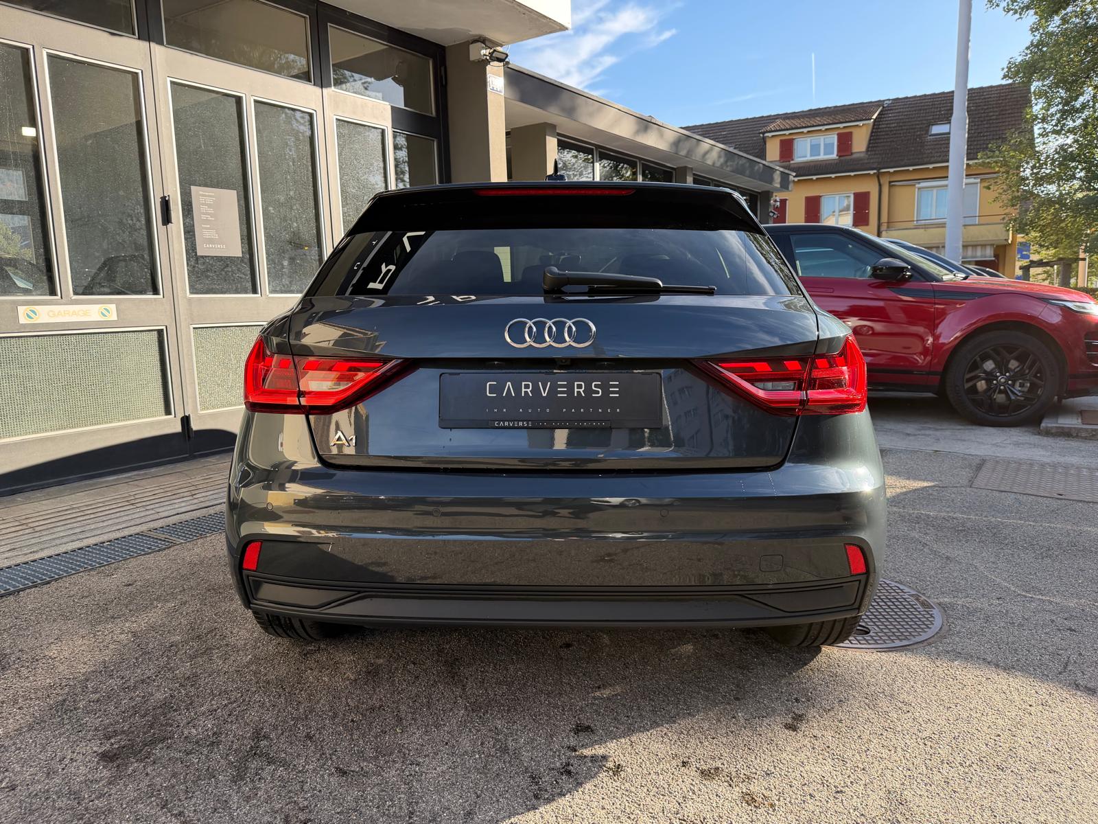 AUDI A1 Sportback 1.0 30 TFSI Attraction S-Tronic-image-4