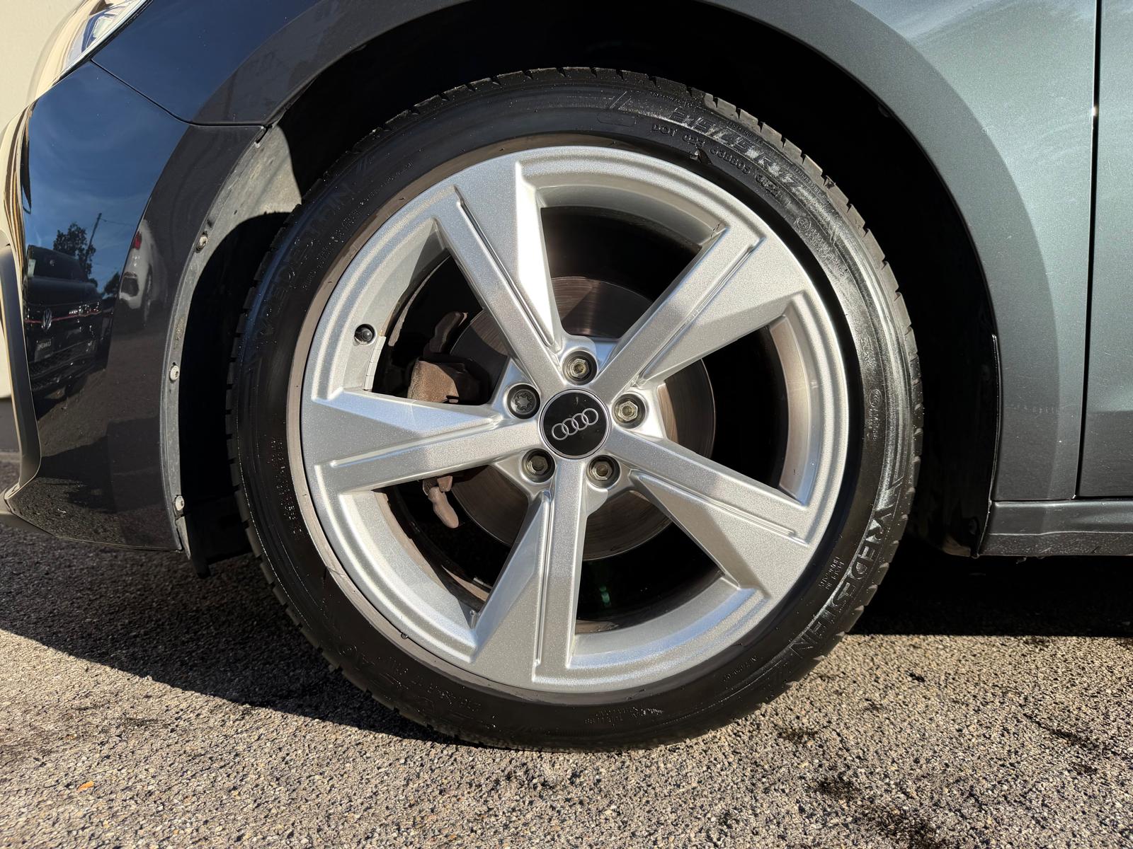 AUDI A1 Sportback 1.0 30 TFSI Attraction S-Tronic-image-5