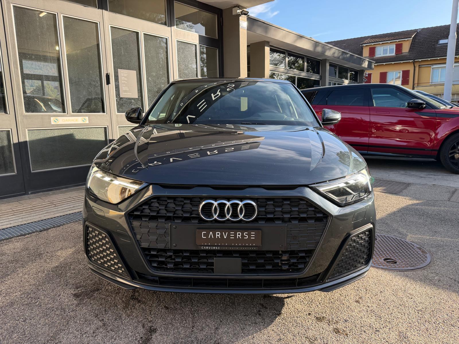 AUDI A1 Sportback 1.0 30 TFSI Attraction S-Tronic-image-1